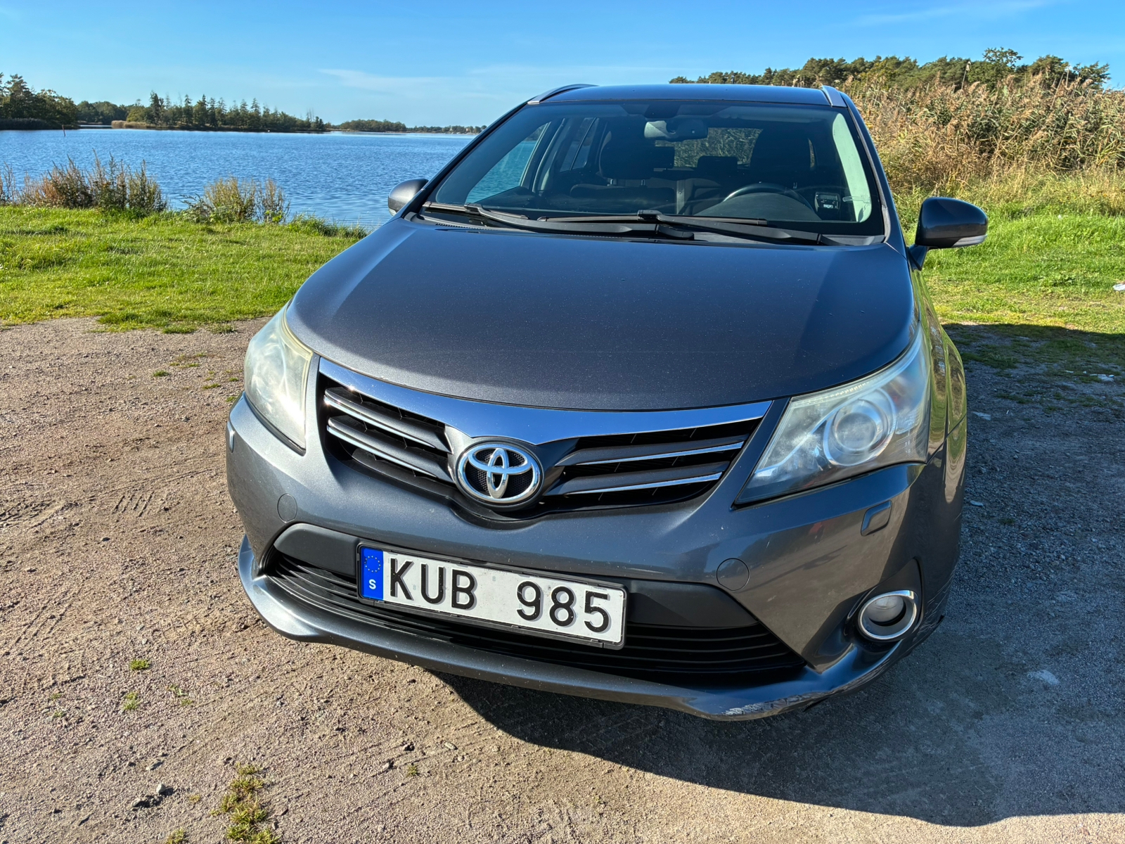 Toyota Avensis 2012, photo 2/9