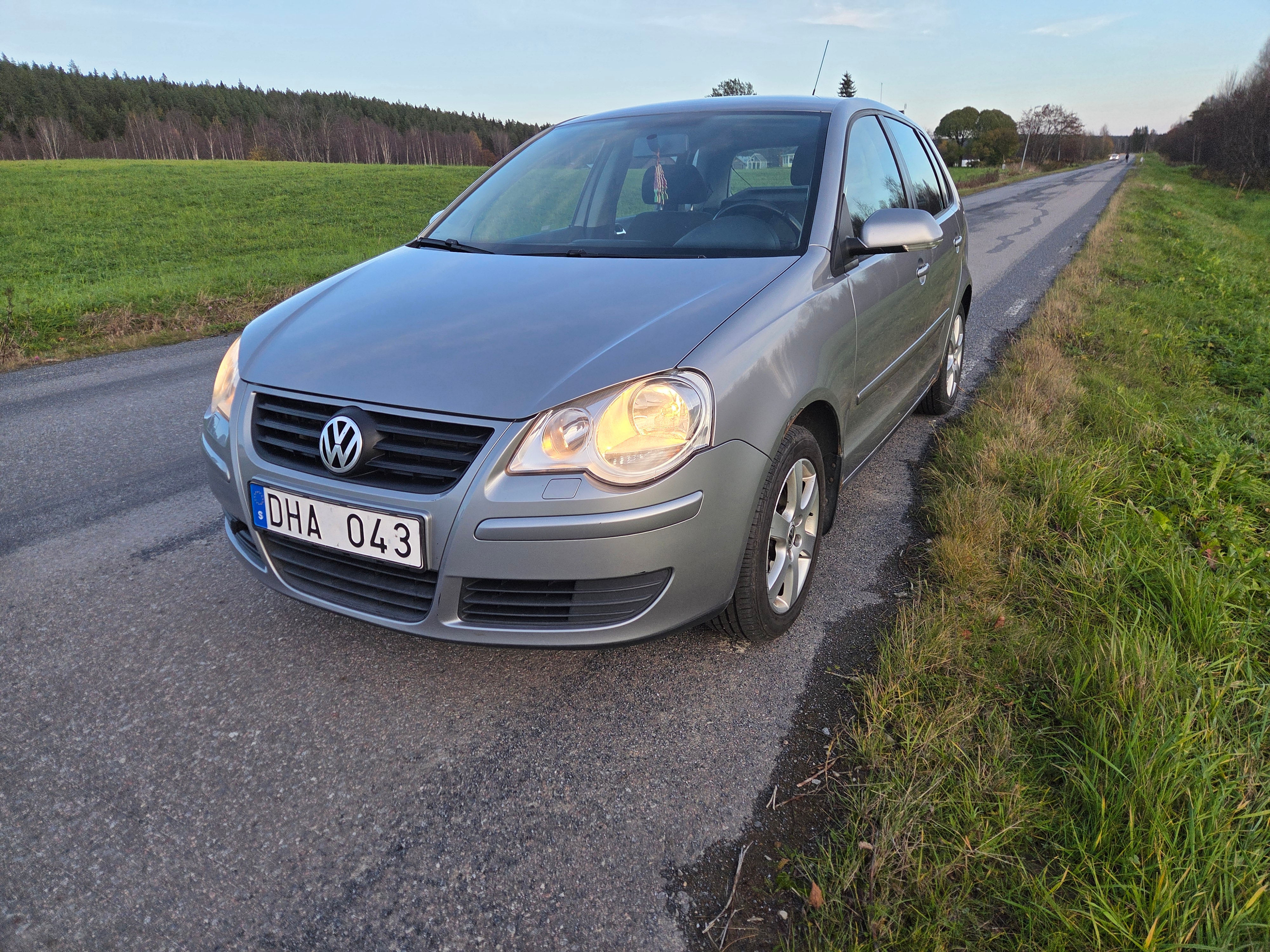 Volkswagen Polo 2008, kuva 5/10