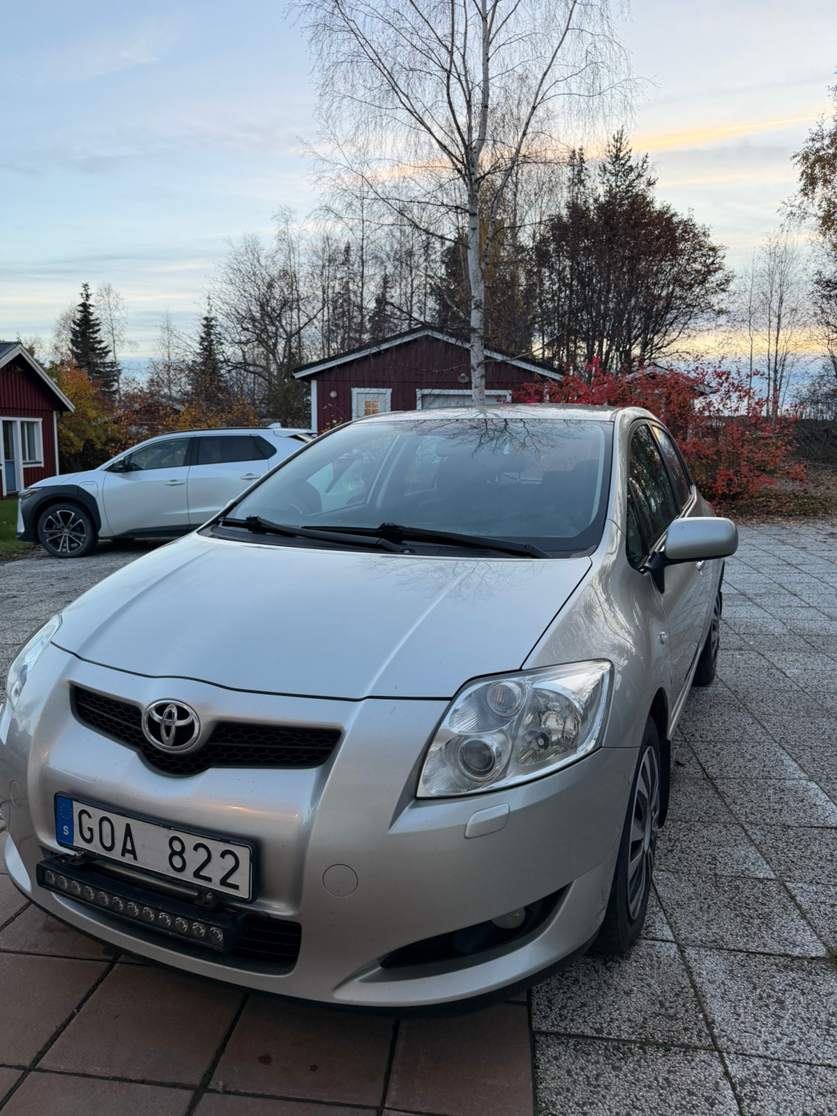 Toyota Auris 2007, kuva 3/6