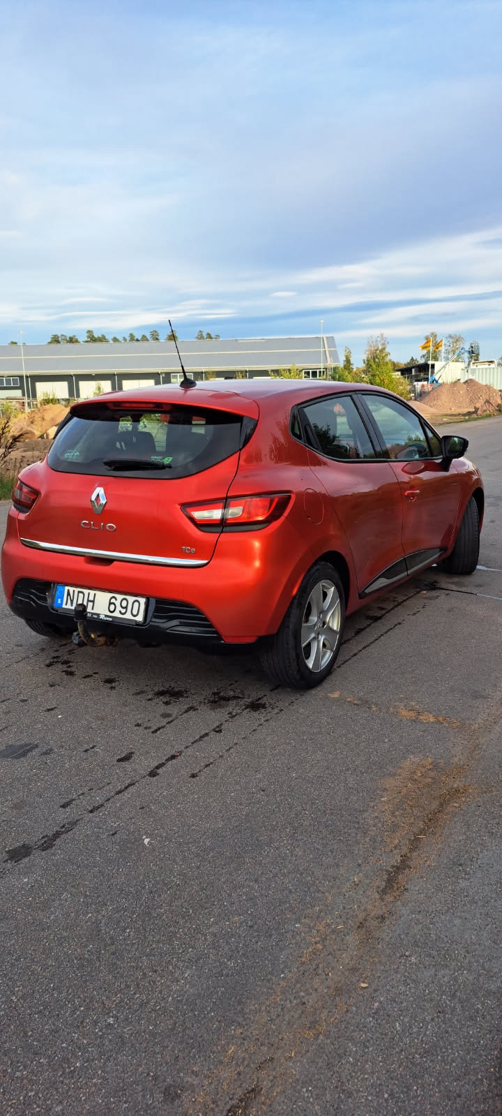 Renault Clio 0.9 TCe Manuell 2013, bild 2/9