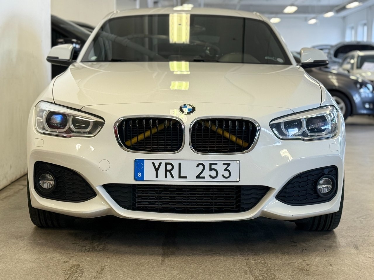 BMW 118 i 5-dörrars M Sport Euro 6 2018, kuva 4/10