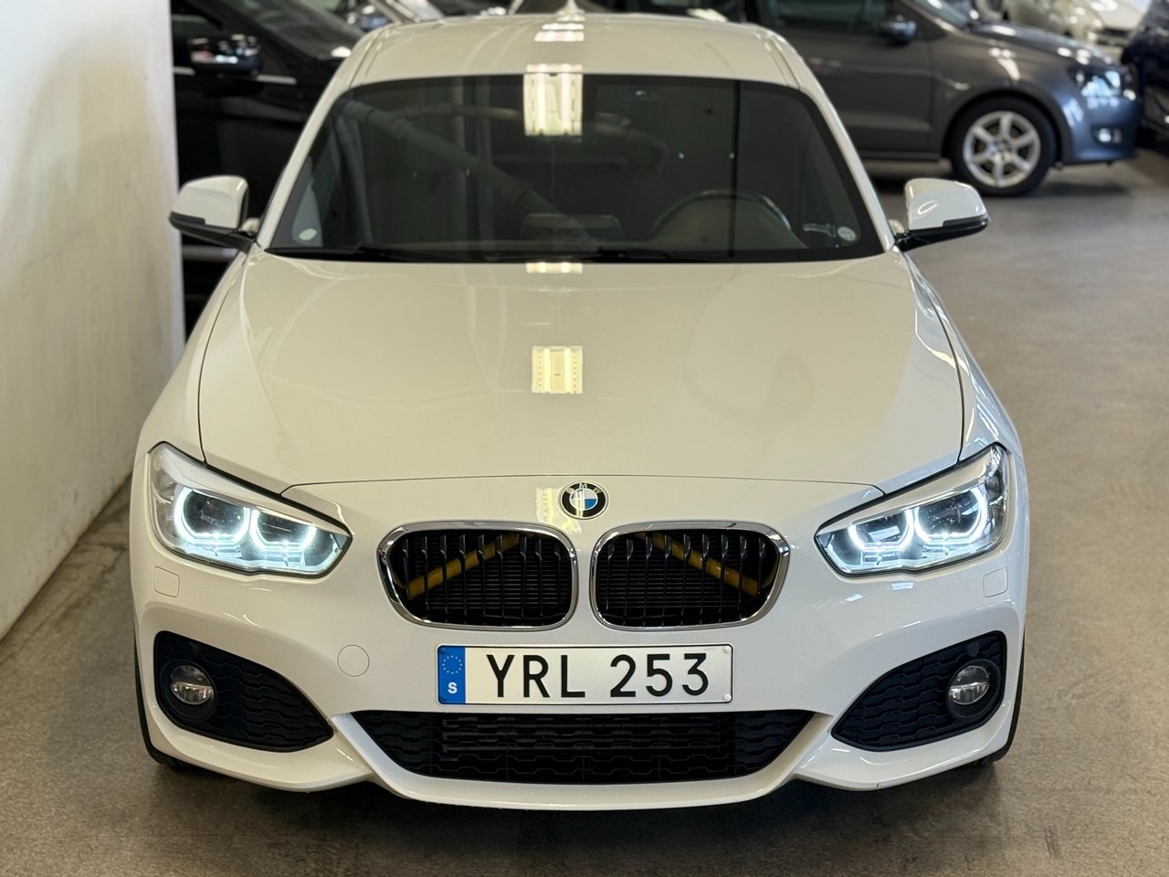 BMW 118 i 5-dörrars M Sport Euro 6 2018, kuva 3/10