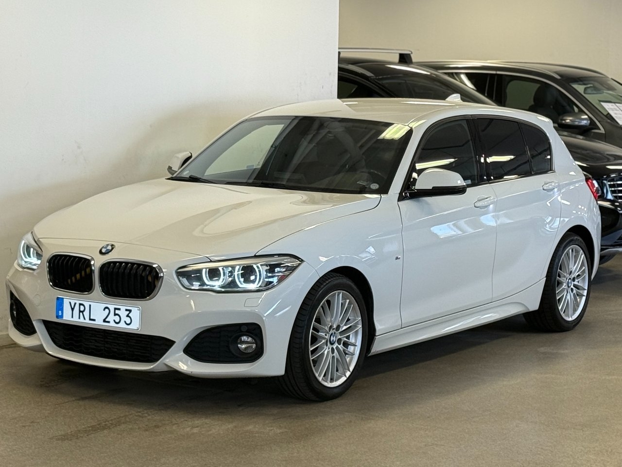 BMW 118