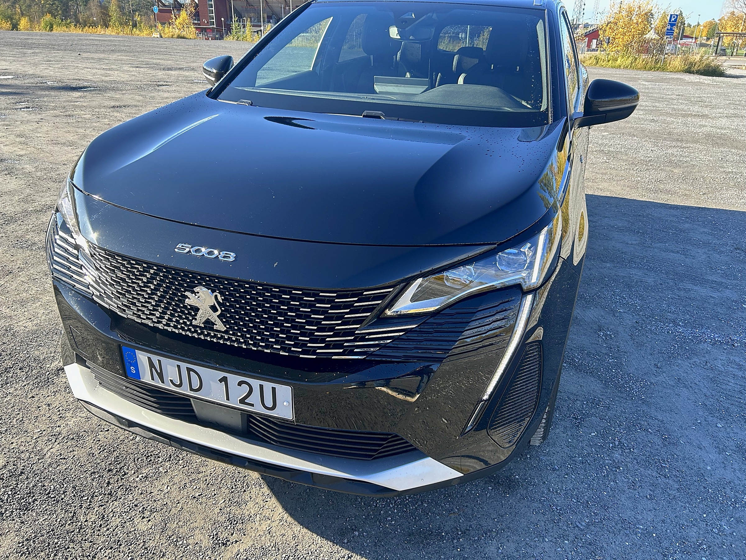 Peugeot 5008 1.2 PureTech 130 EAT 2024, photo 2/10