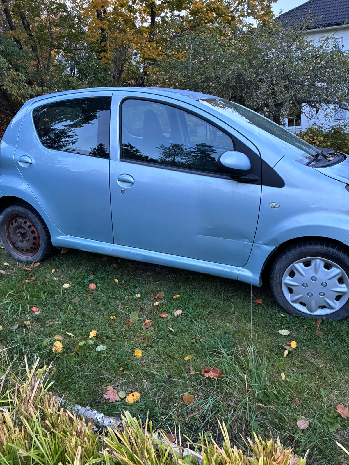 Toyota Aygo 5-dörrar 1.0 VVT-i Manuell 2005, photo 3/4