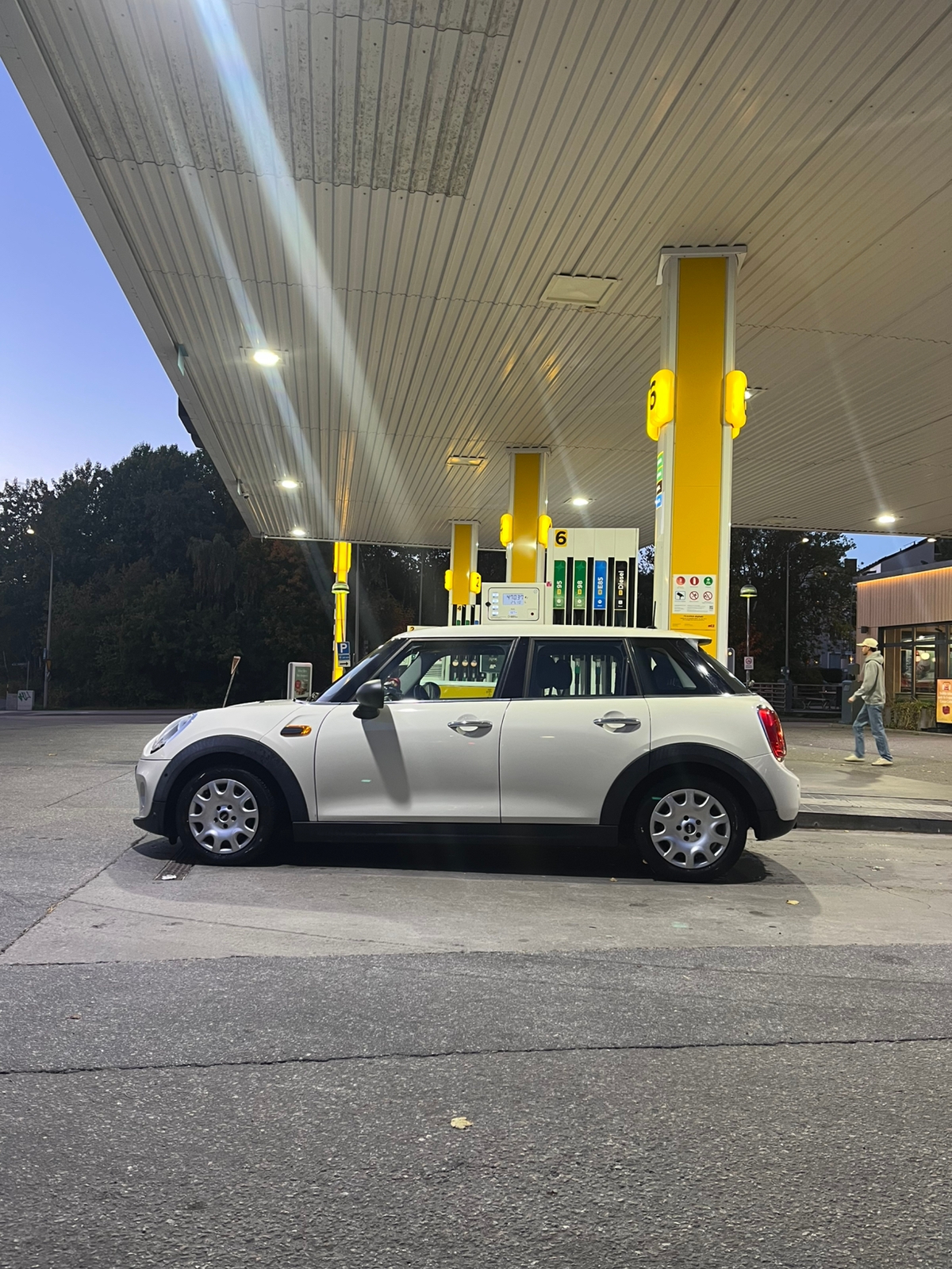 MINI One 5-dörrars Automatisk 2016, bild 3/3