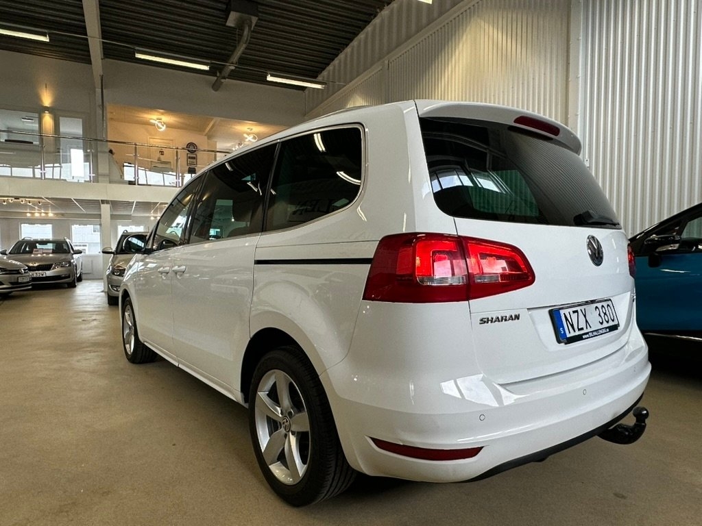 Volkswagen Sharan 2014, kuva 6/10