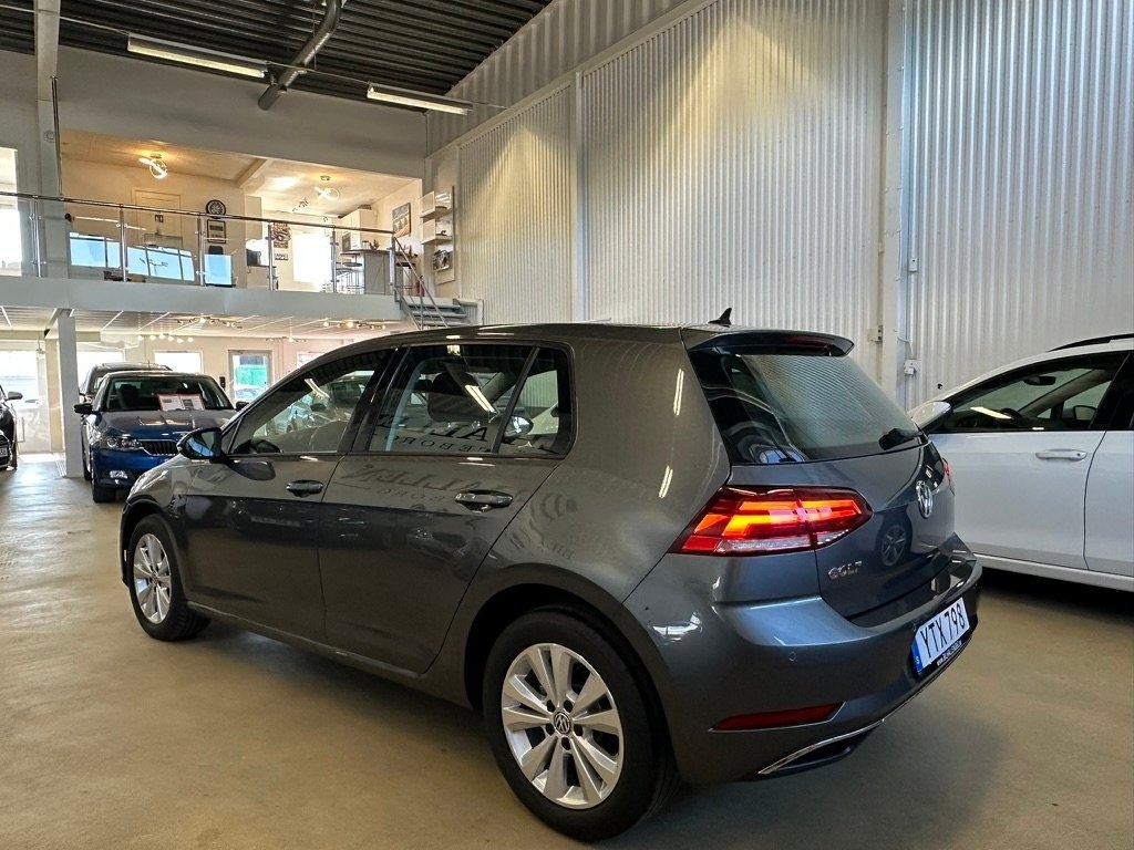 Volkswagen Golf 2019, kuva 5/10
