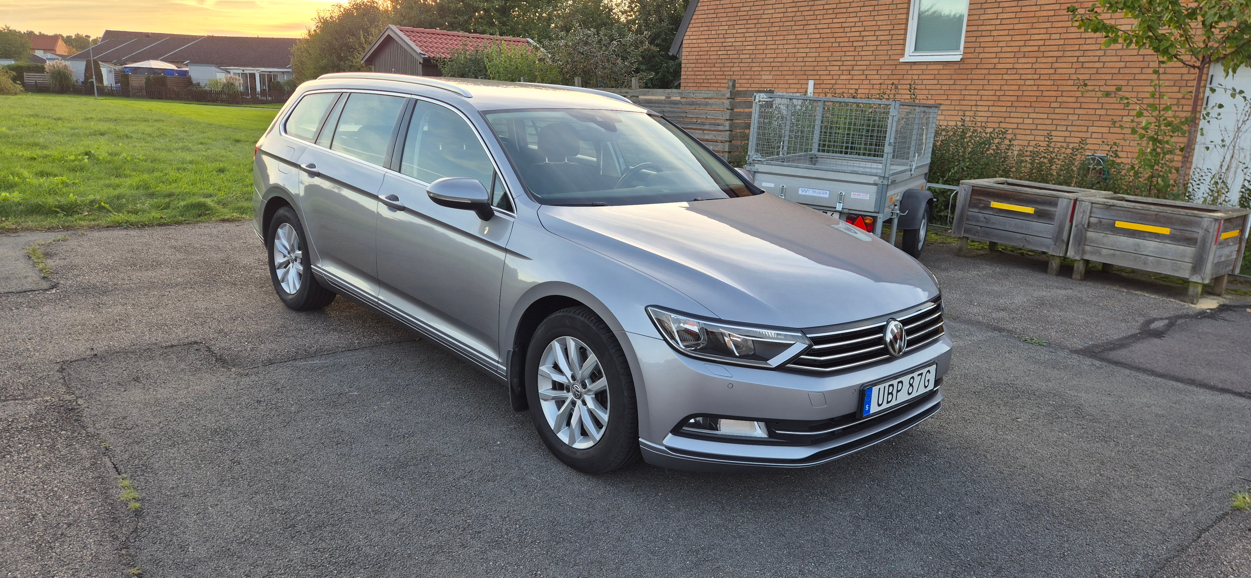 Volkswagen Passat 2019, bild 4/10