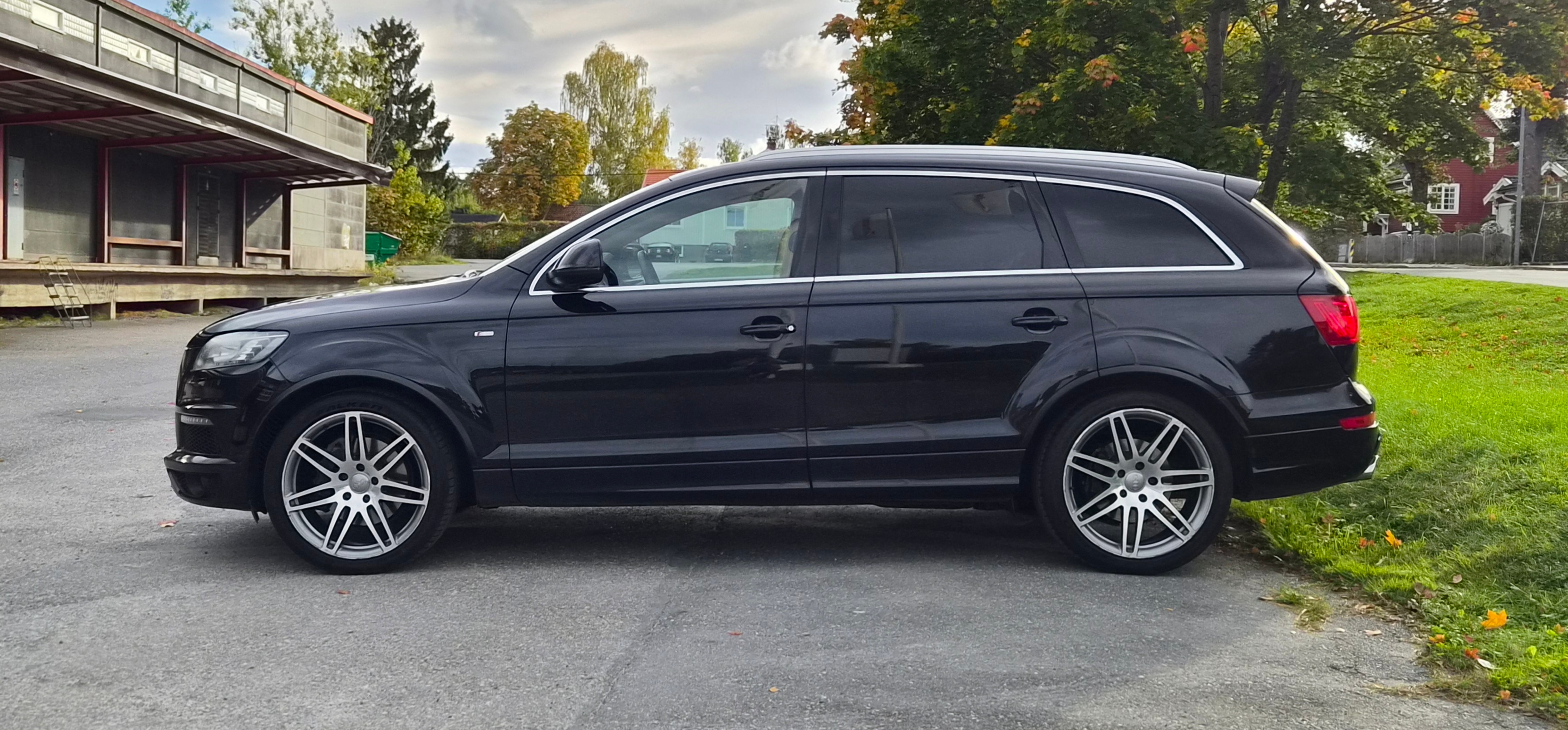 Audi Q7 3.0 TDI Quattro 7-Sits S-Line 2013, kuva 5/10