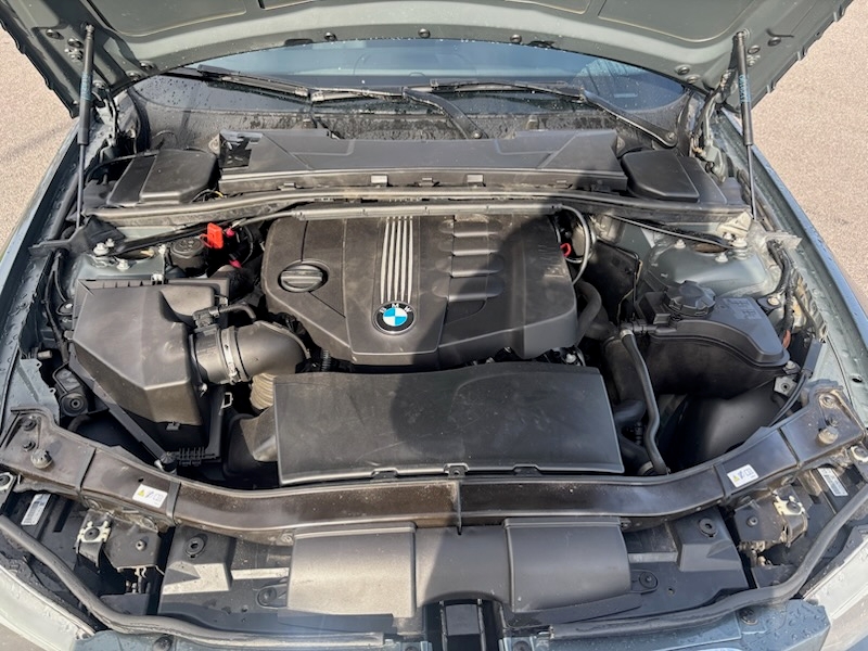 BMW 318 d Touring Manuell 2012, photo 5/5