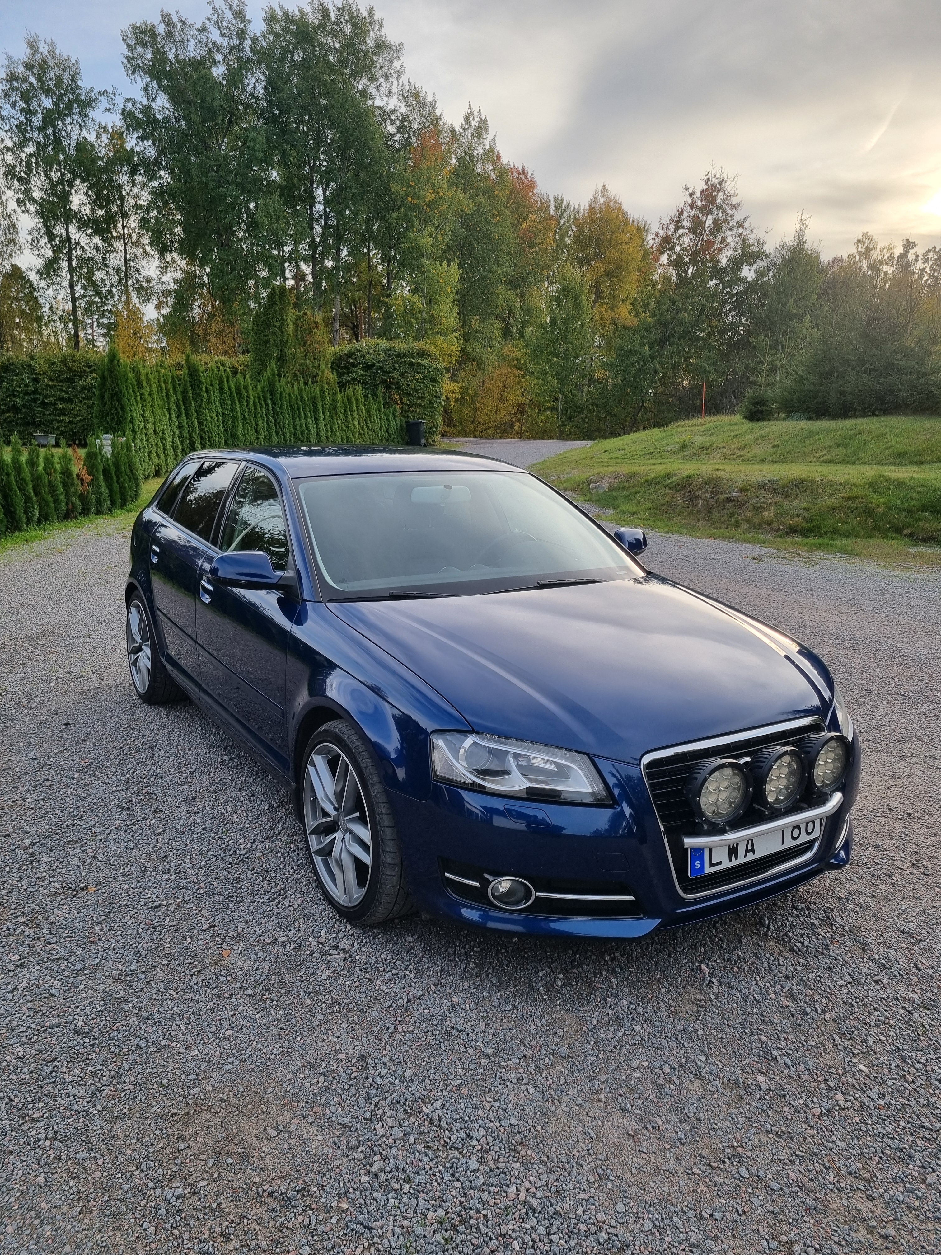 Audi A3 Sportback 2.0 TDI Manuell 2012, bild 2/5