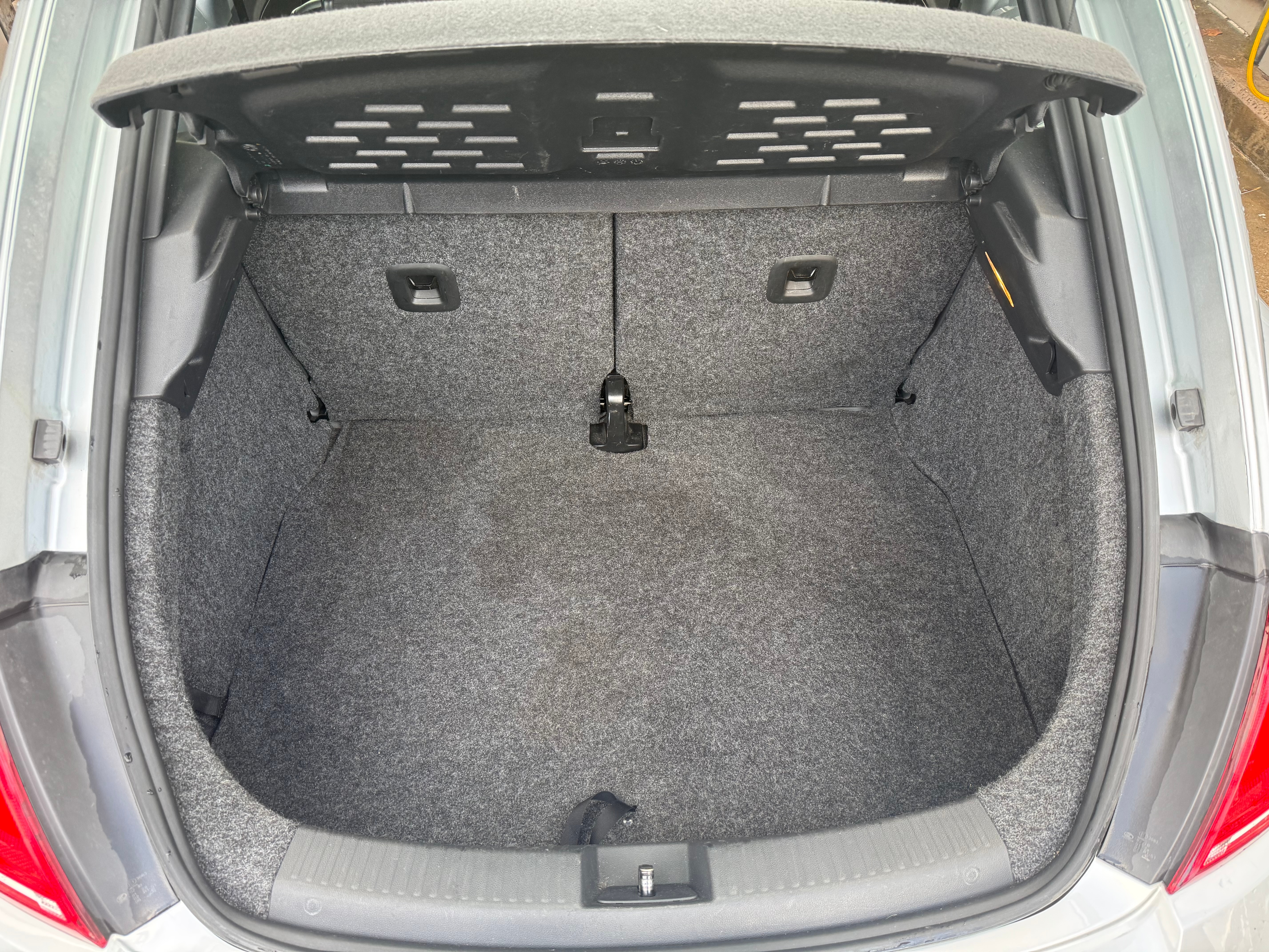 Volkswagen Beetle 1.2 TSI Manuell 2012, bild 6/10