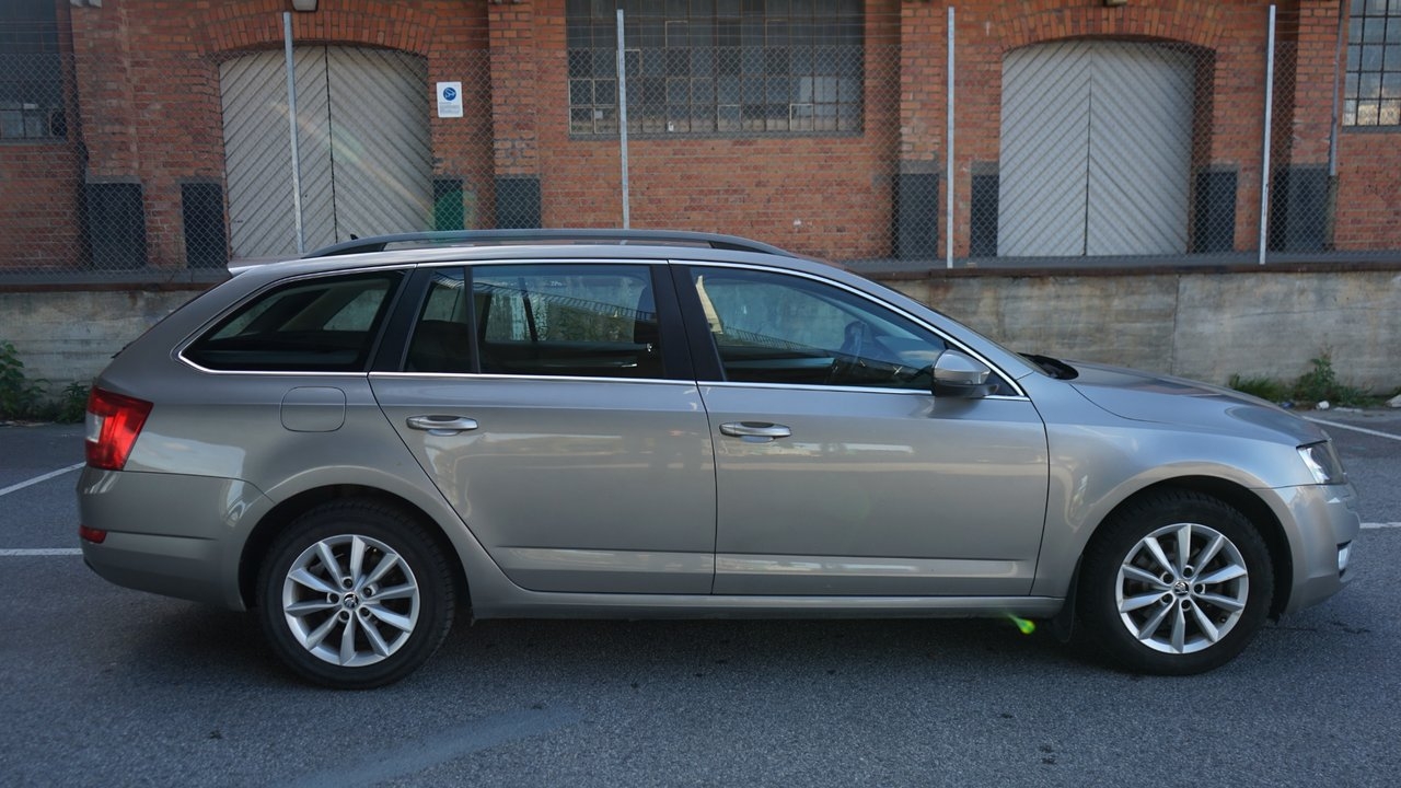 Skoda Octavia Kombi 1.4 TSI Kombi 2014, photo 6/10