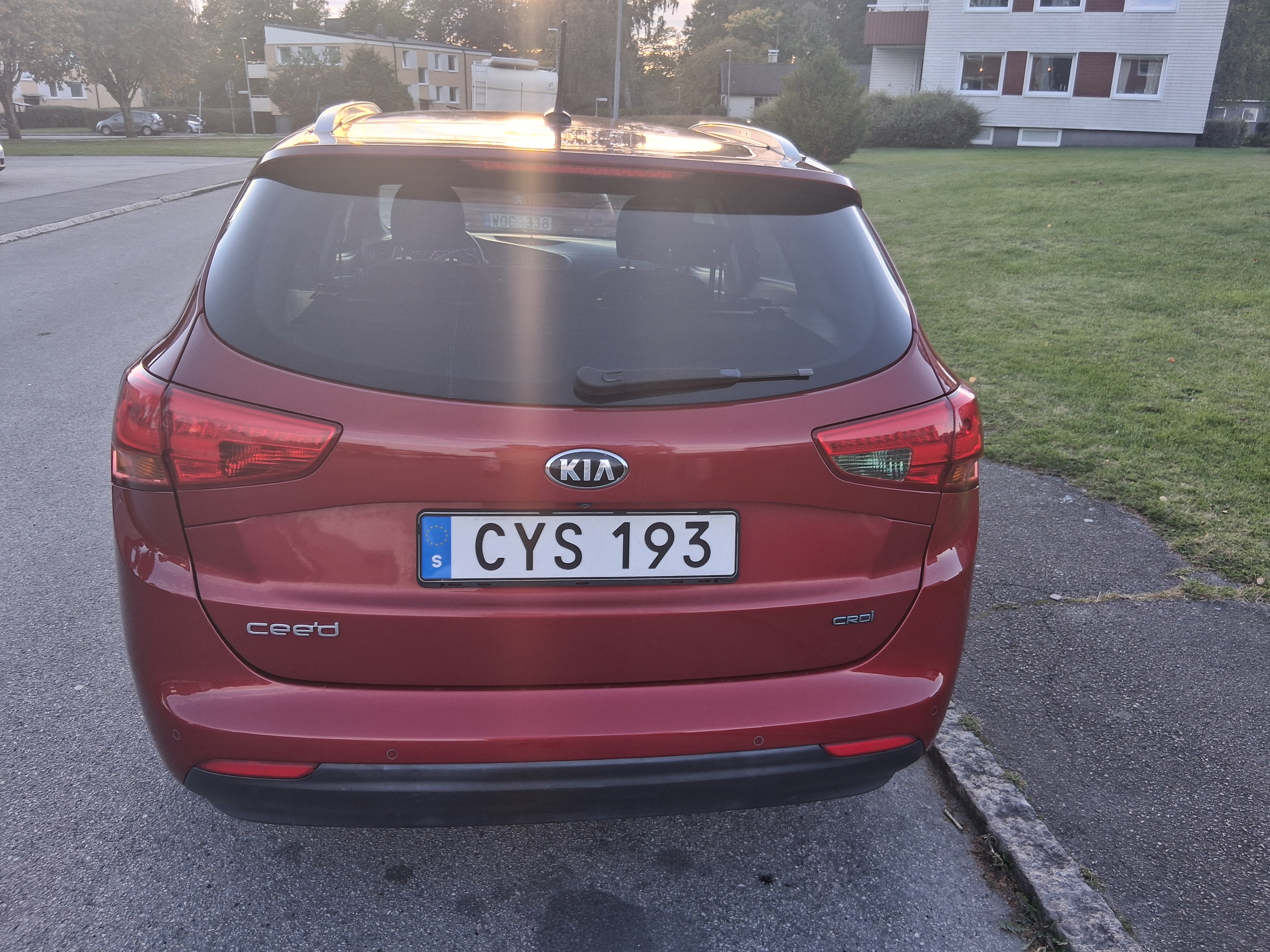 Kia Ceed _sw 1.6 CRDi Automatisk 2015, bild 4/10
