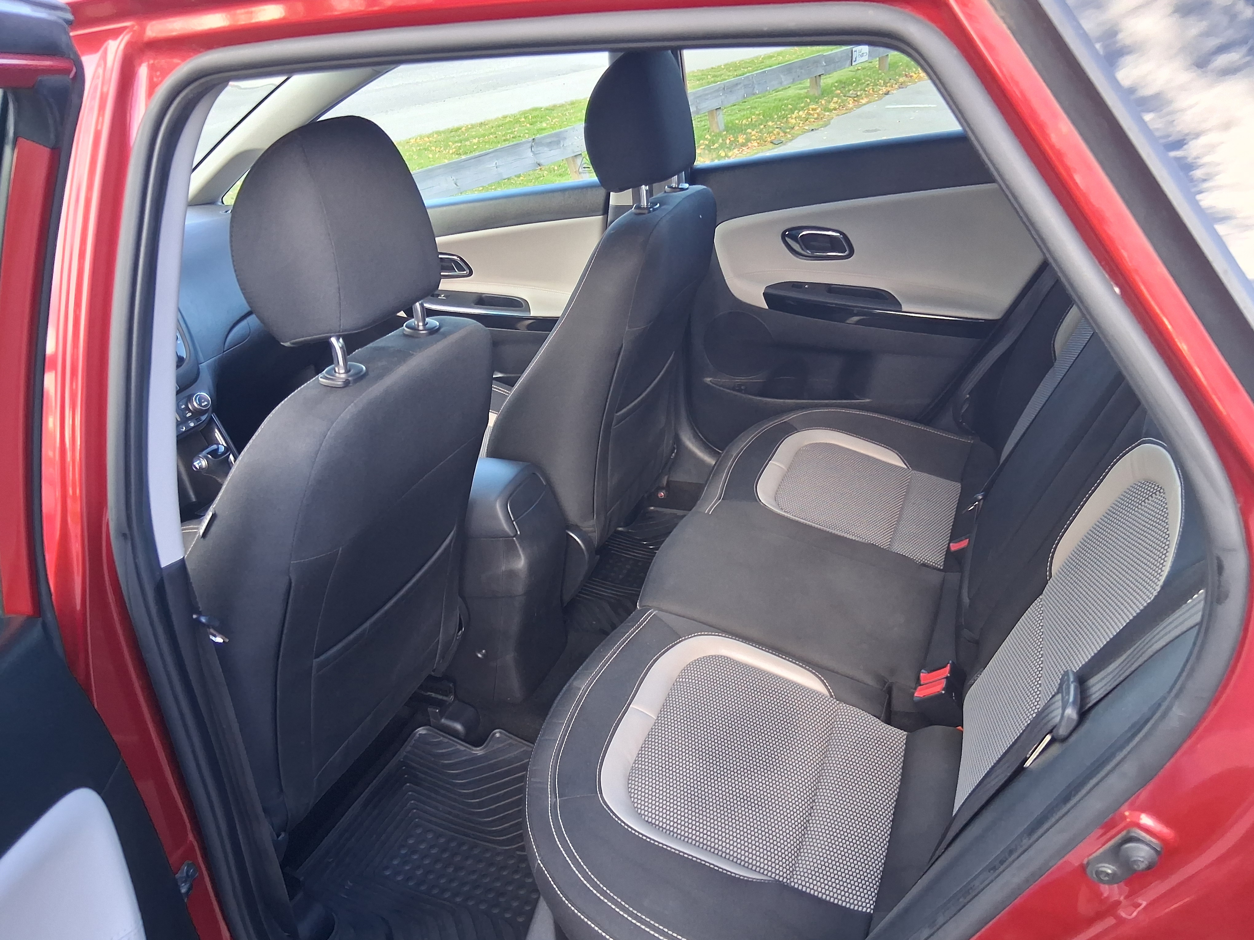 Kia Ceed _sw 1.6 CRDi Automatisk 2015, bild 6/10