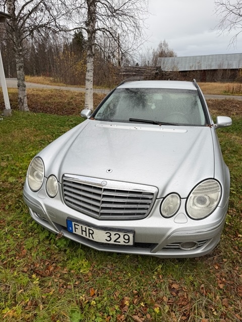 Mercedes-Benz E