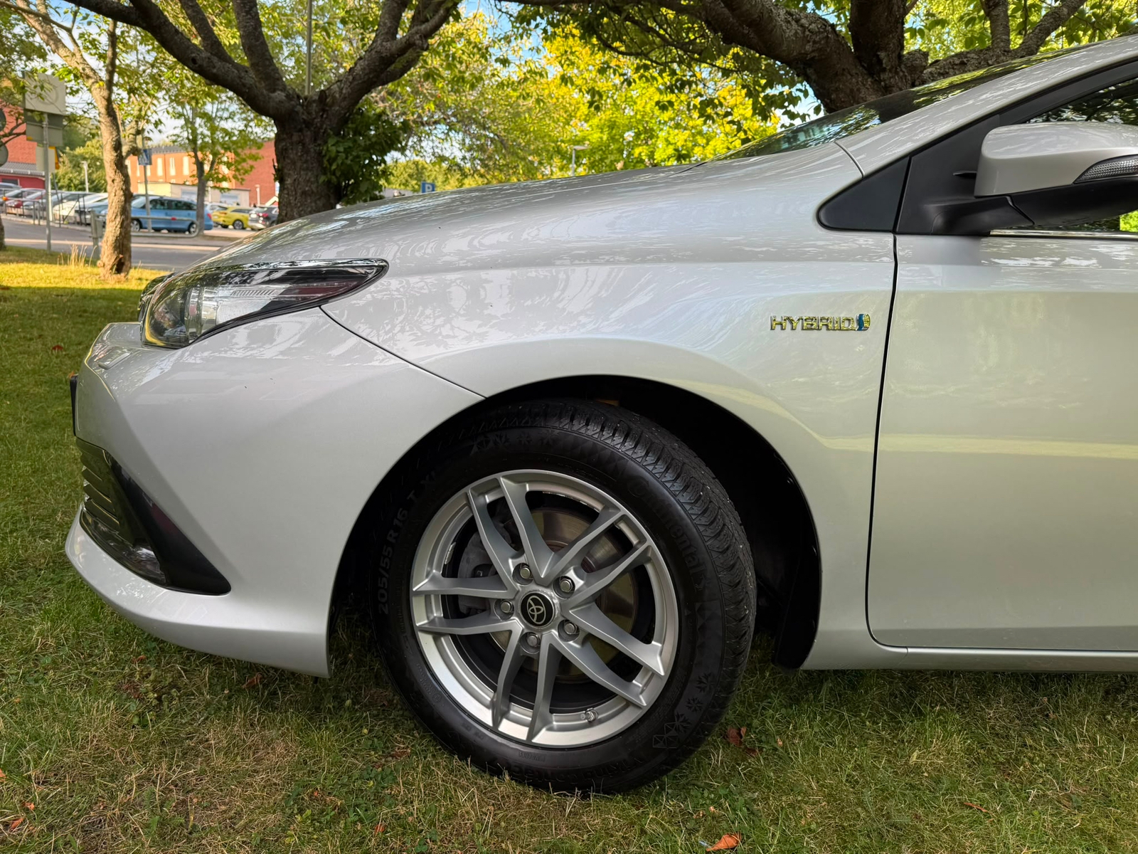 Toyota Auris Touring Sports Hybrid e-CVT 2016, bild 5/10