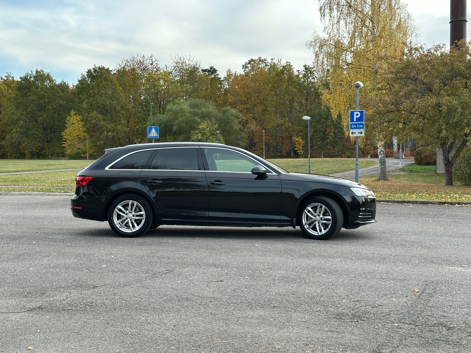 Audi A4 Avant 2.0 TDI quattro S Tronic 2017, kuva 5/10