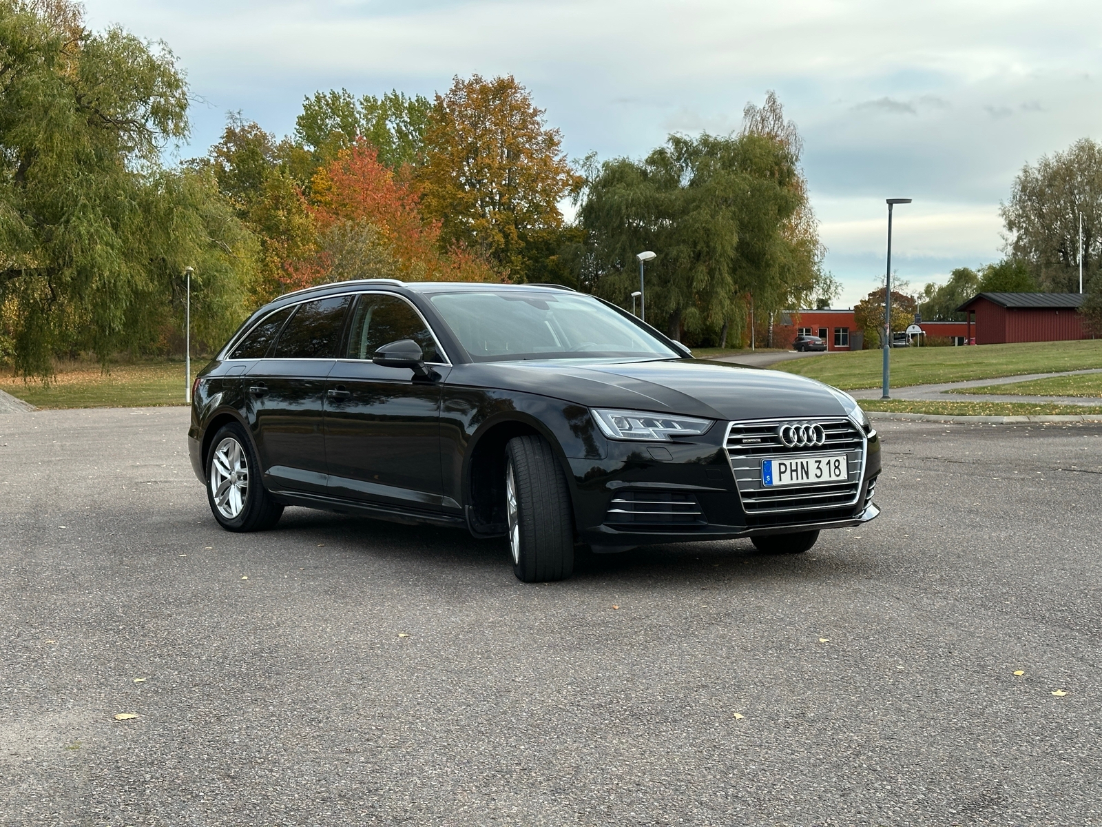 Audi A4 Avant 2.0 TDI quattro S Tronic 2017, kuva 4/10