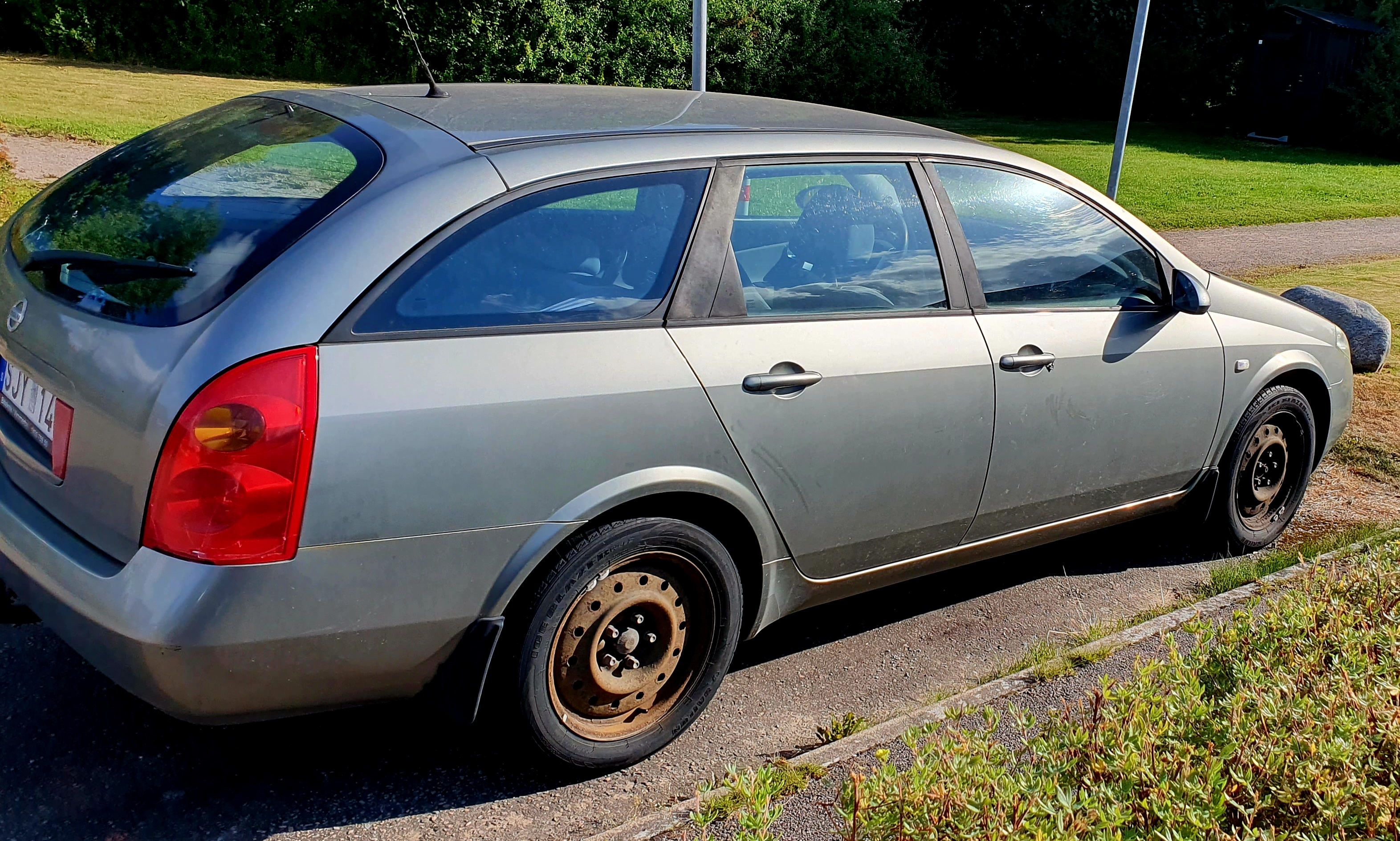 Nissan Primera Traveller 1.6 Manuell 2006, bild 3/3