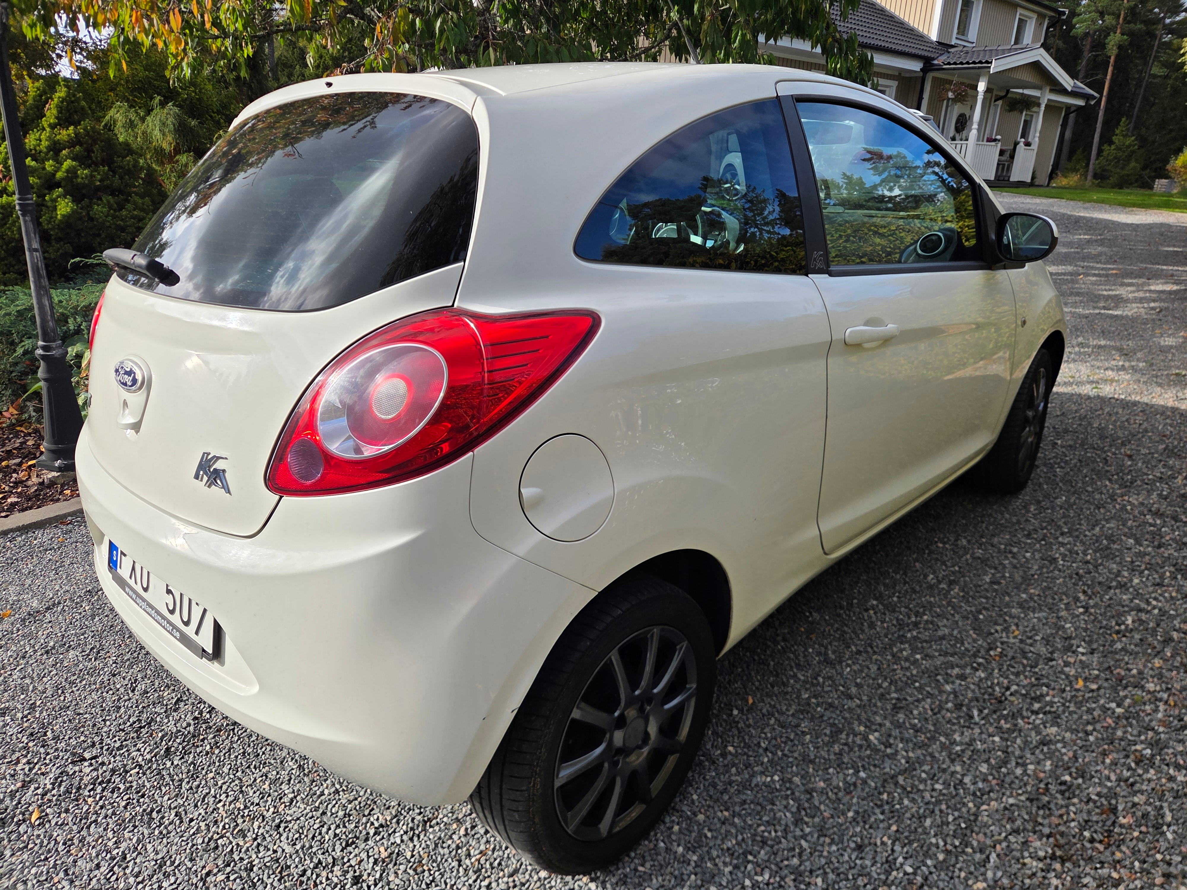 Ford Ka 1.2 Manuell 2010, bild 4/5