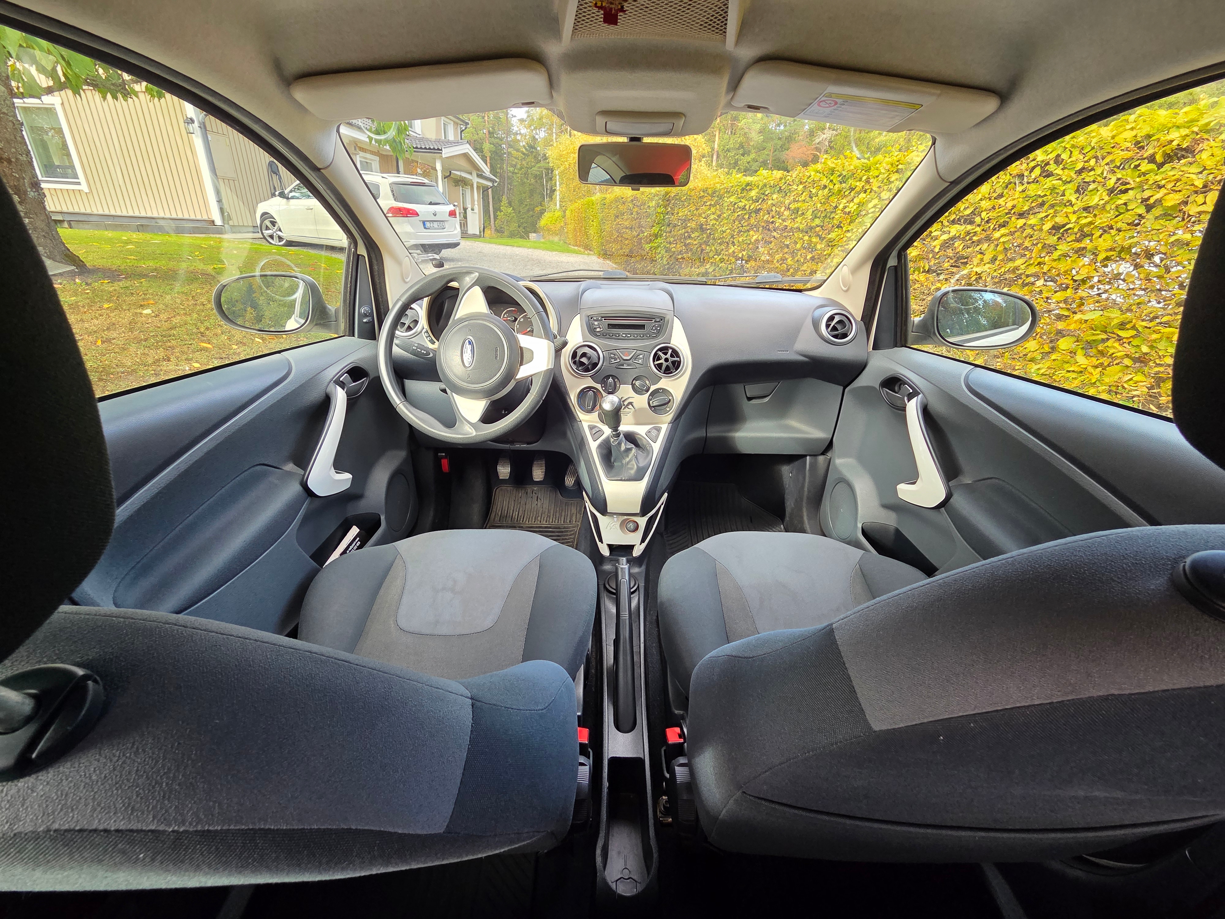 Ford Ka 1.2 Manuell 2010, bild 5/5