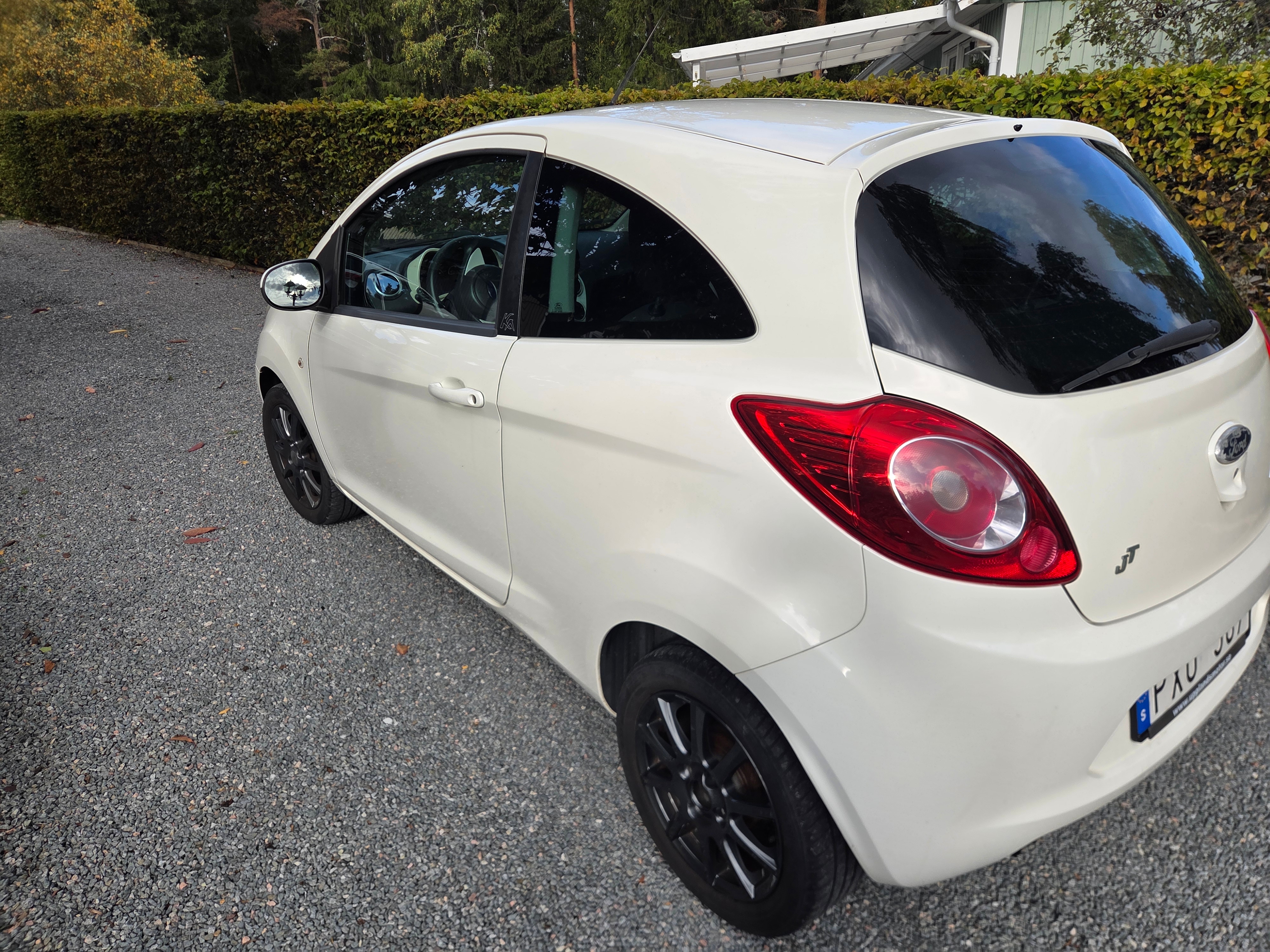 Ford Ka 1.2 Manuell 2010, bild 3/5