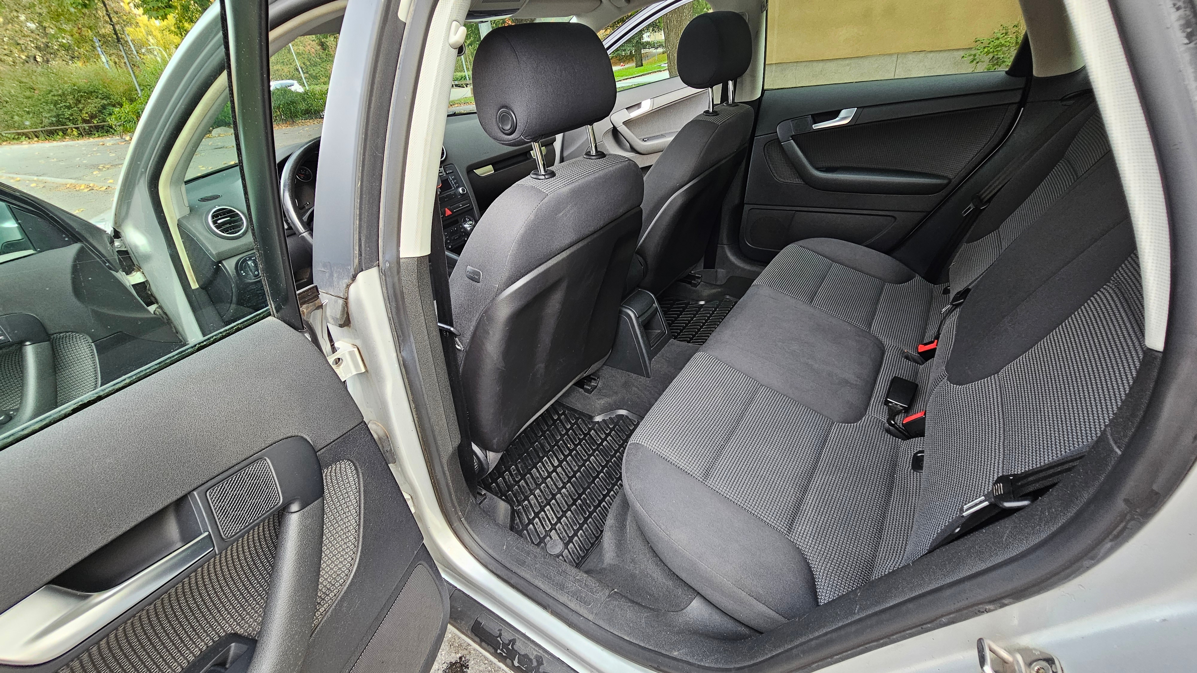 Audi A3 Sportback 1.6 FSI 16v Manuell 2007, bild 6/9