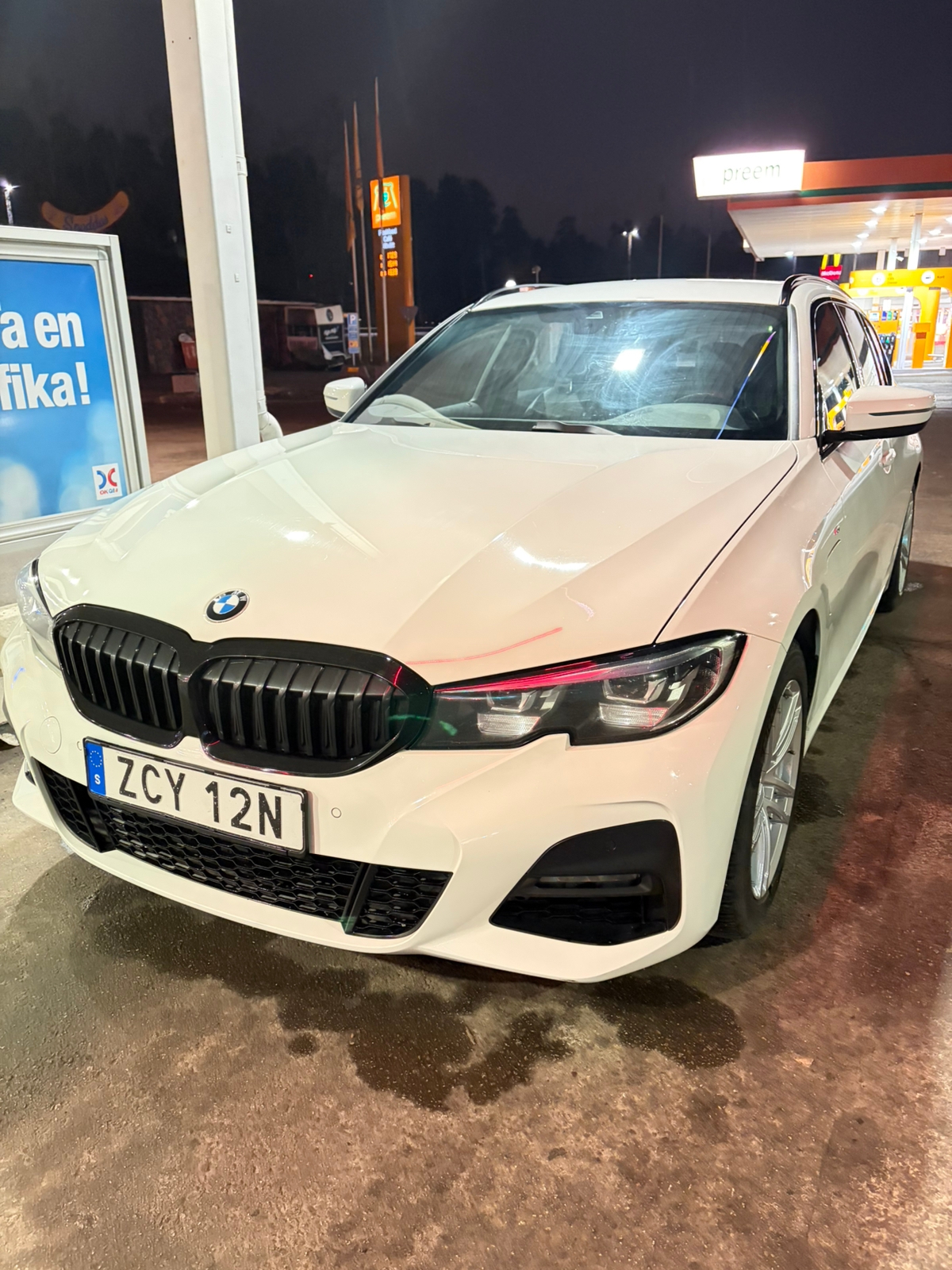 BMW 330