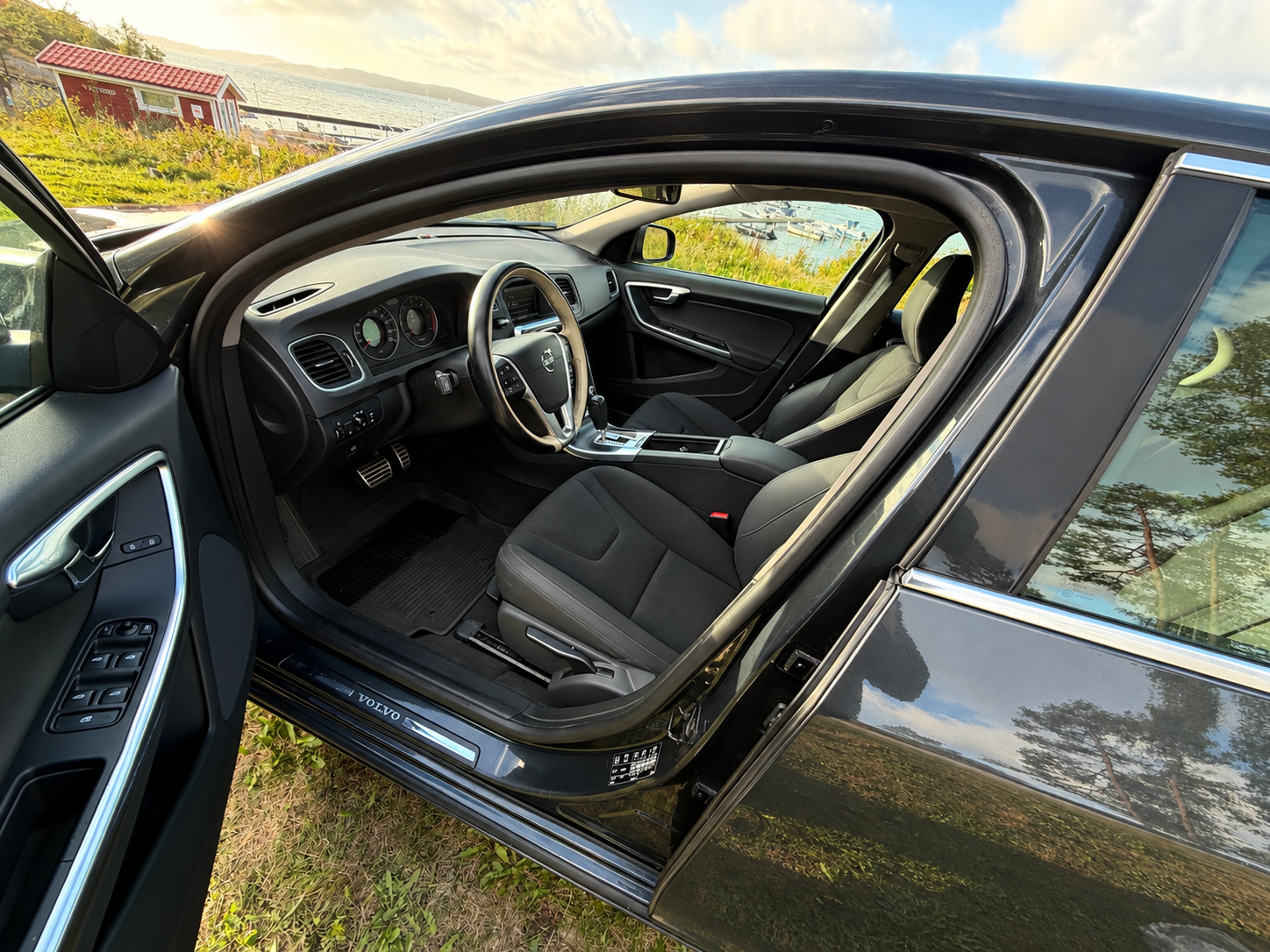Volvo S60 D5 AWD Geartronic 2011, photo 7/10