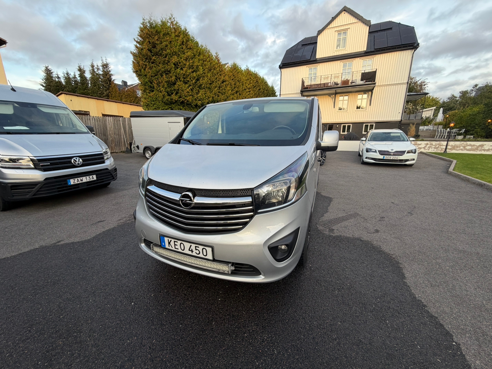 Opel Vivaro 2016, photo 3/7