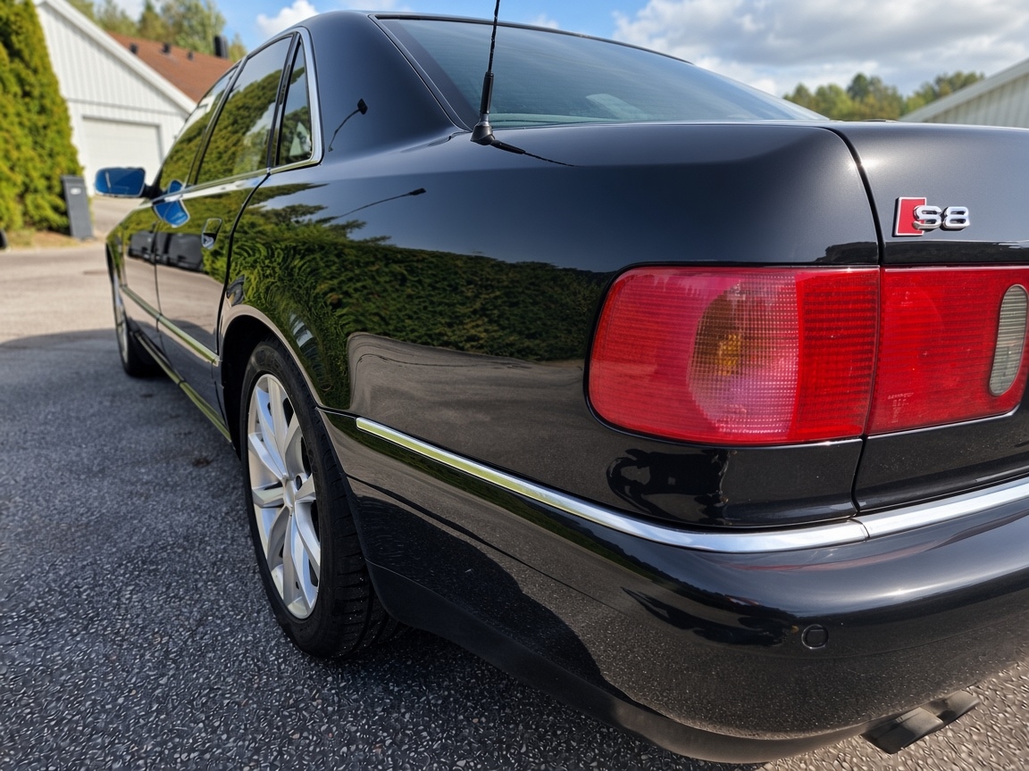 Audi S8 4.2 V8 quattro Automatisk 2000, bild 6/10