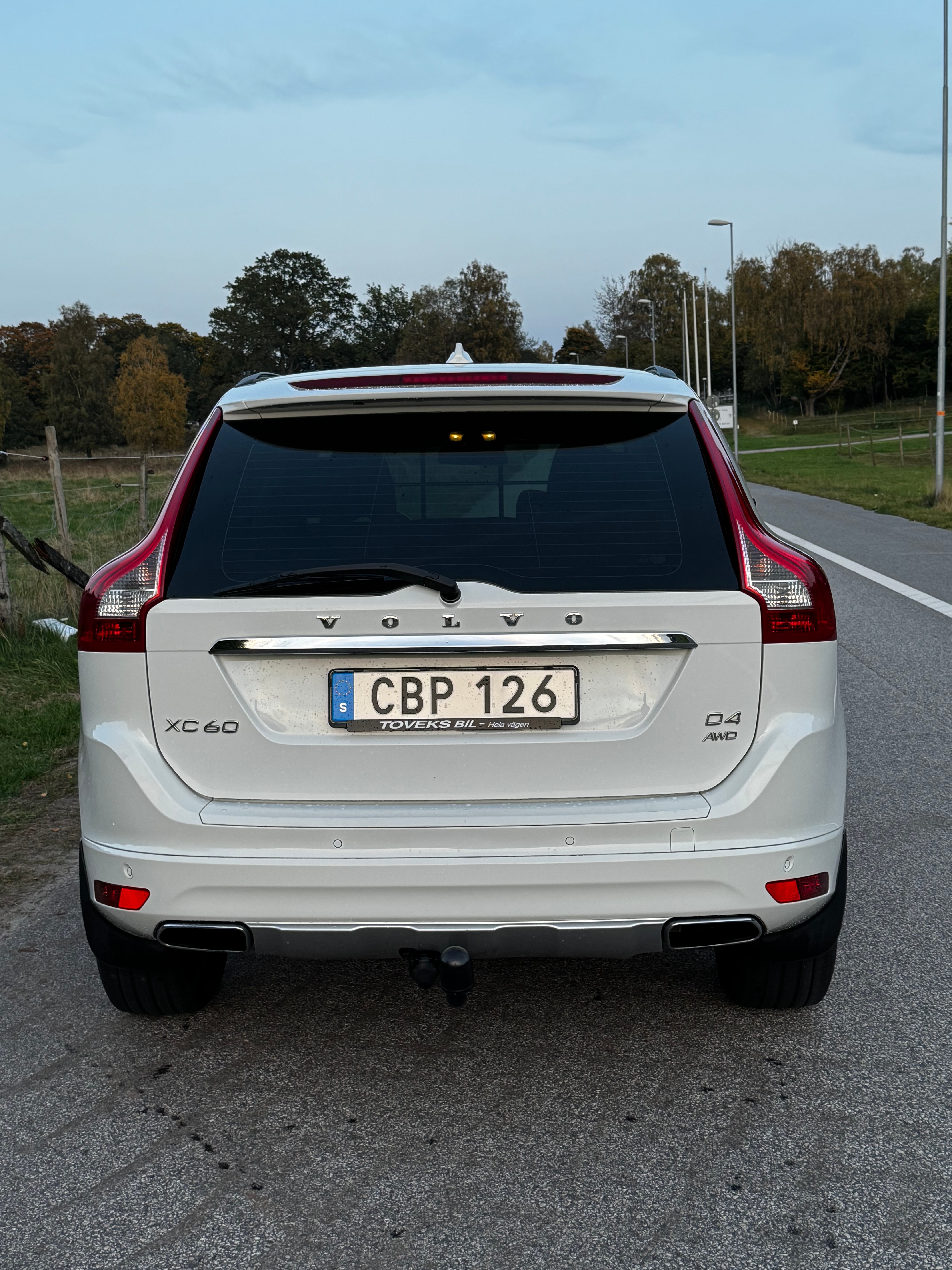 Volvo XC60 D4 AWD Geartronic 2014, kuva 3/10