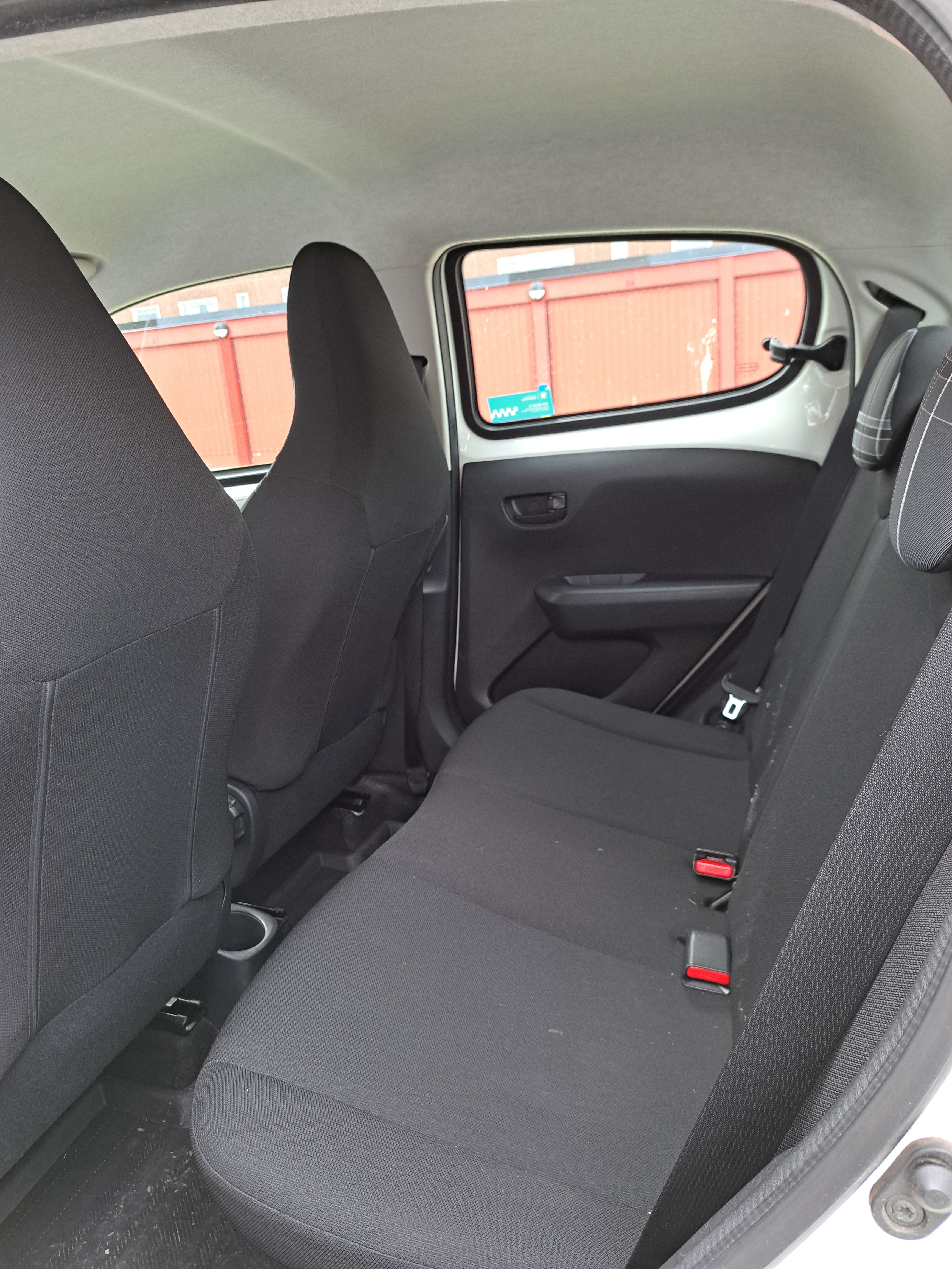 Peugeot 108 5-dörrar 1.0 VTi Manuell 2016, bild 5/5