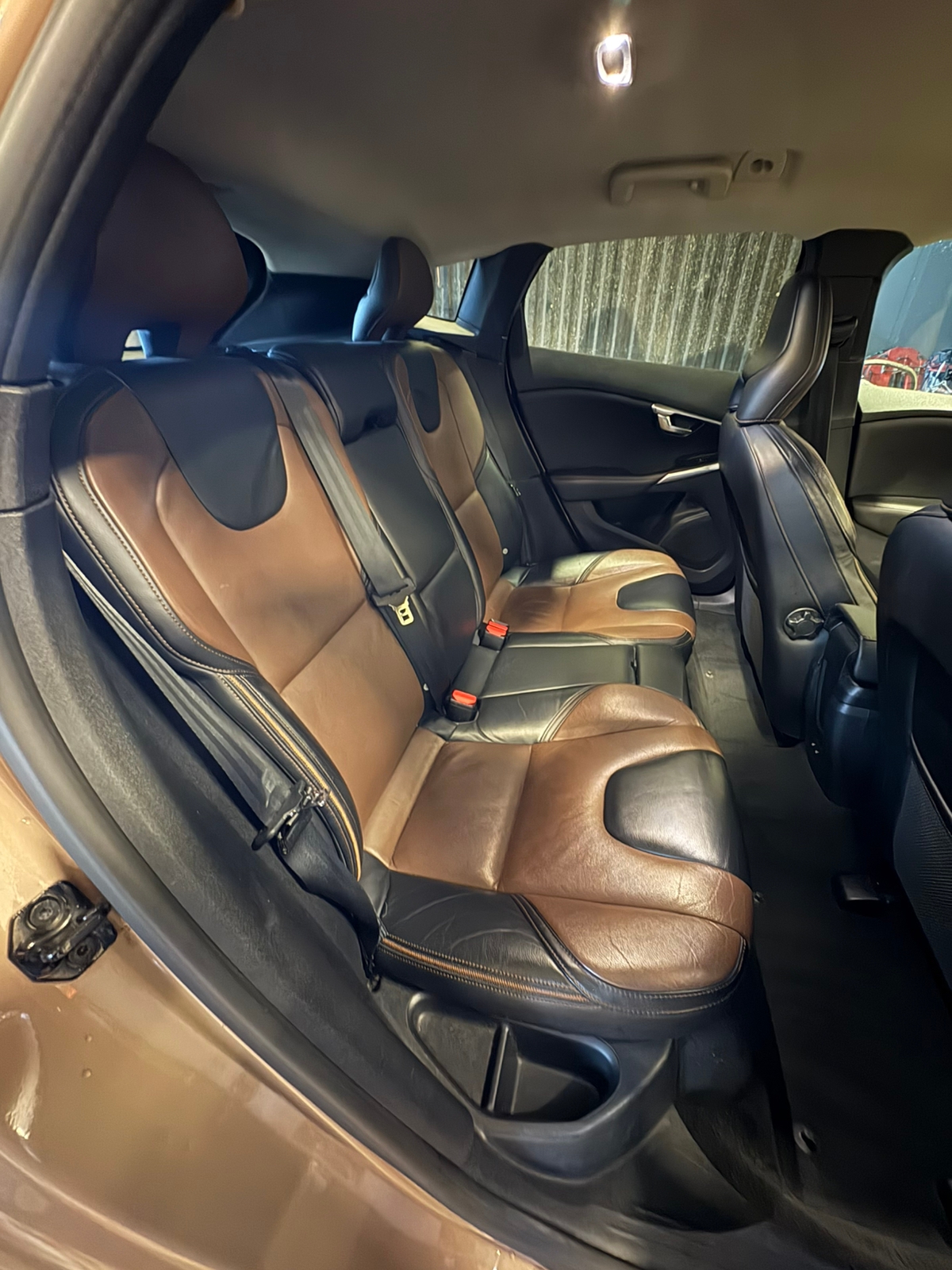 Volvo V40 Cross Country D4 Geartronic 2013, kuva 7/10