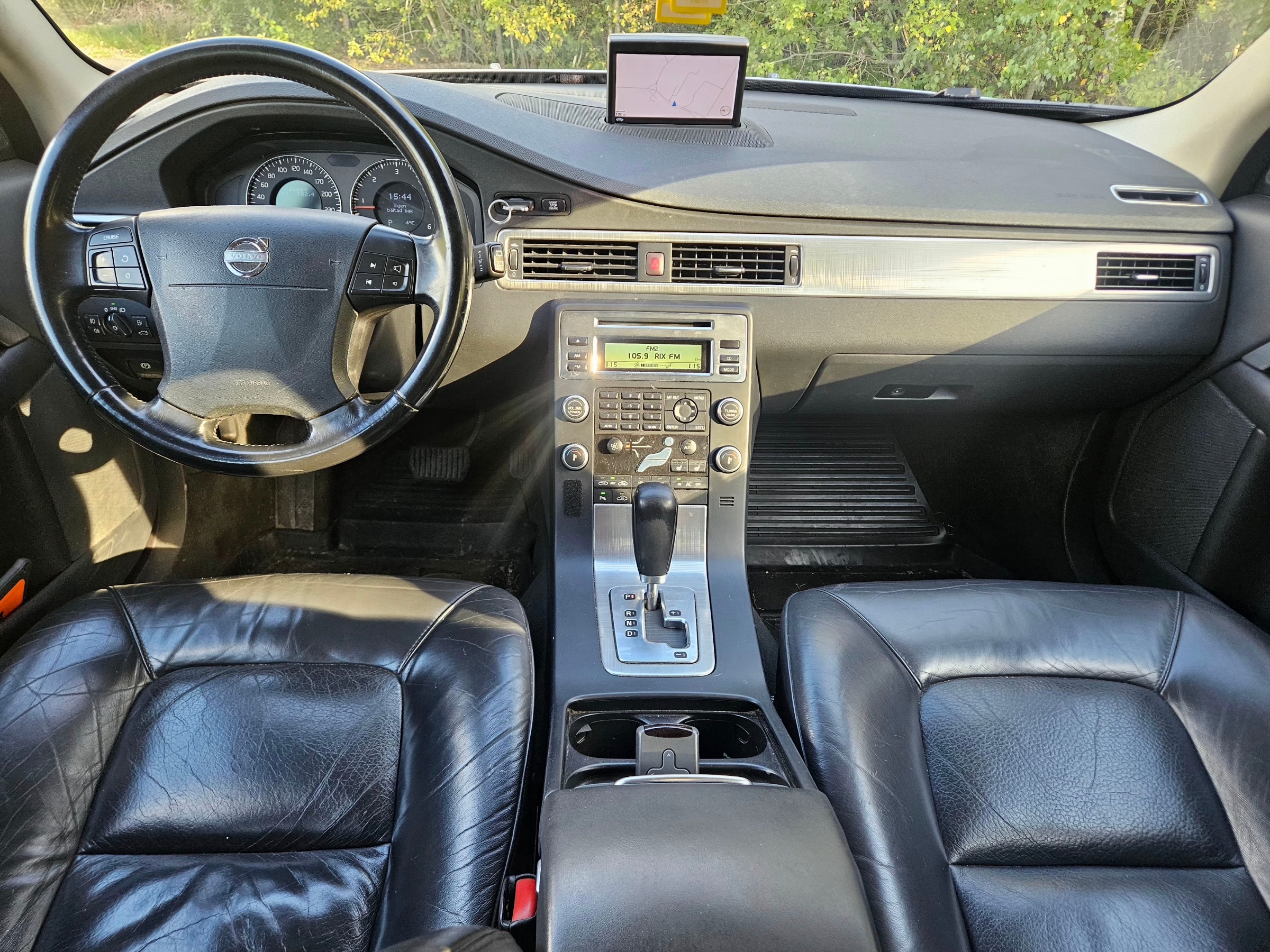 Volvo V70 D5 Geartronic Summum 2008, photo 5/6