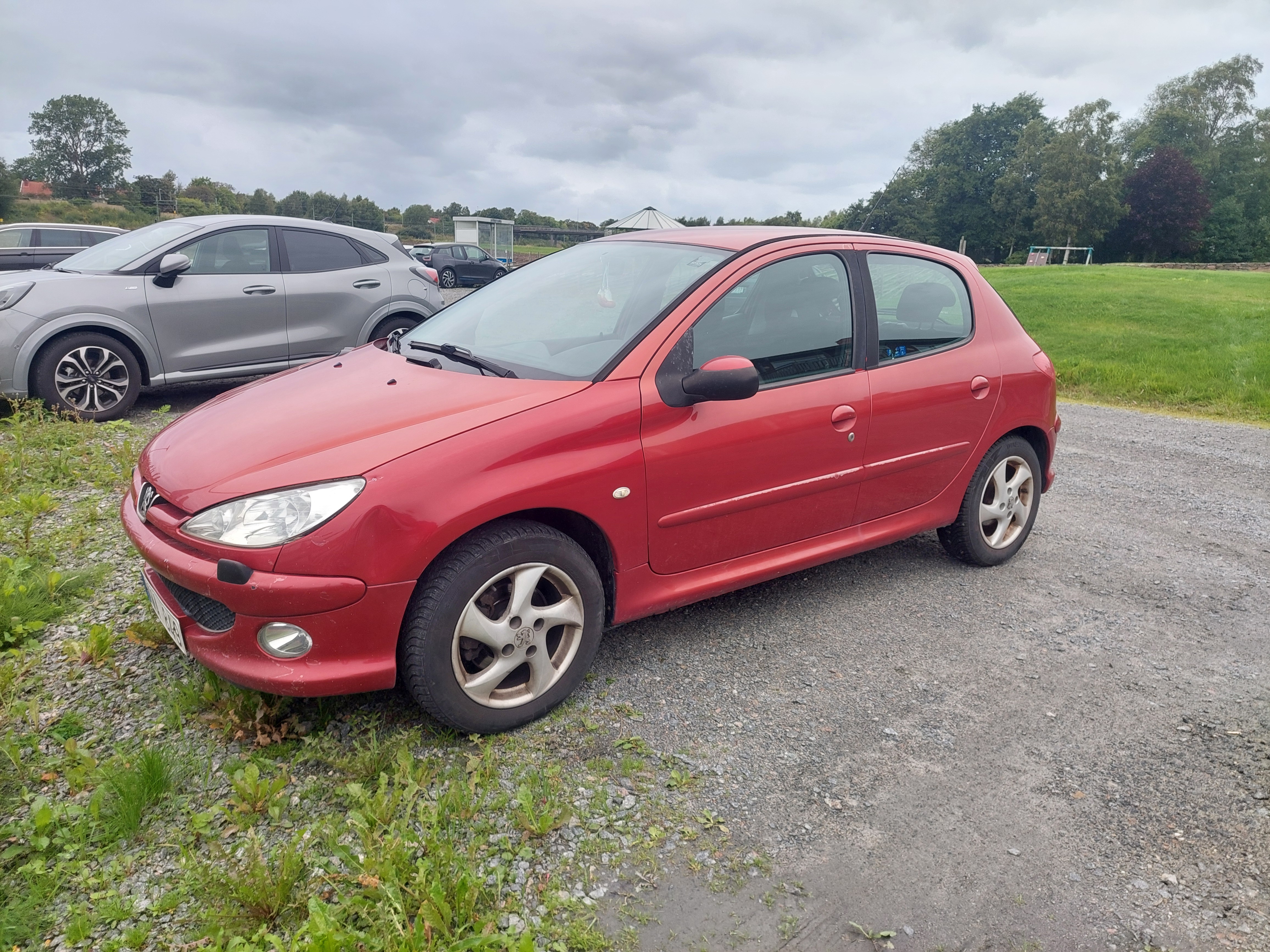 Peugeot 206 5-dörrar 1.6 Manuell 2005, photo 2/5