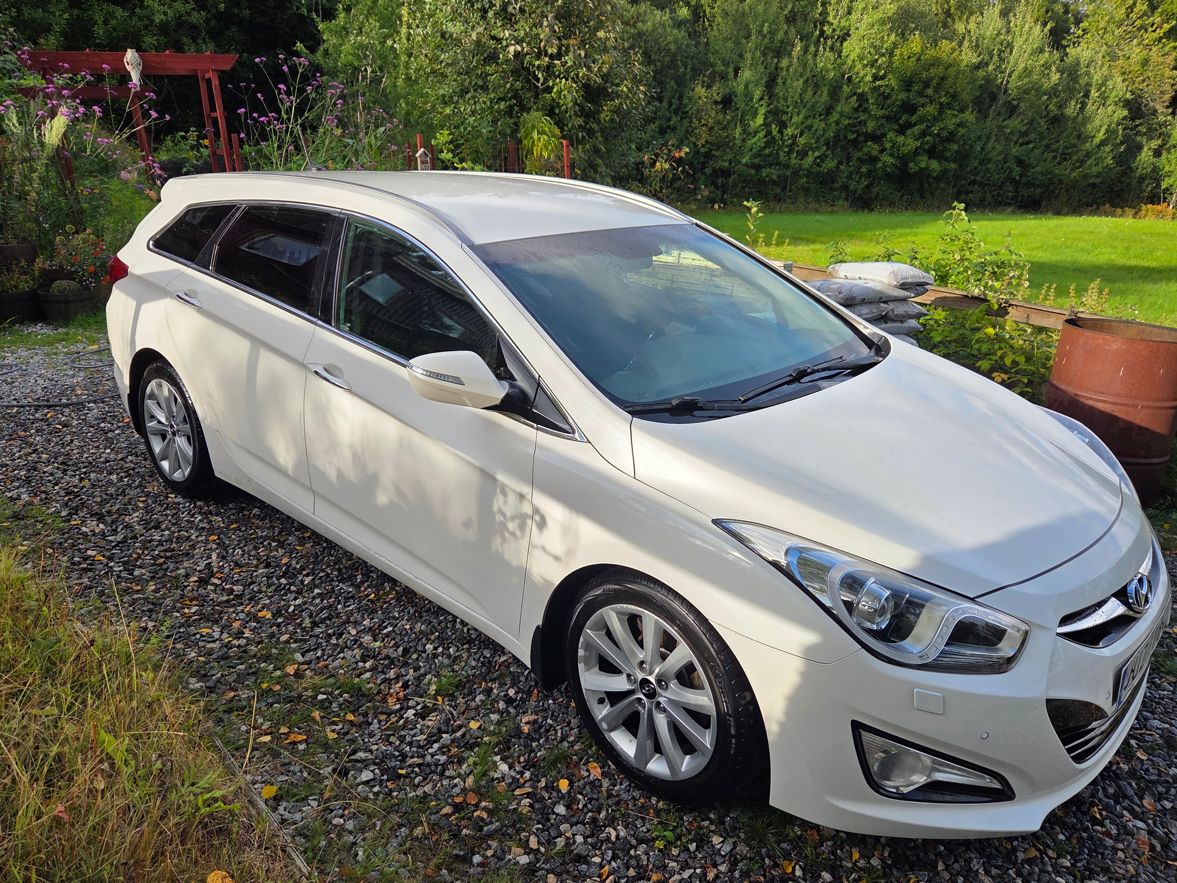 Hyundai i40 cw 1.7 CRDi Automatisk 2013, kuva 2/10