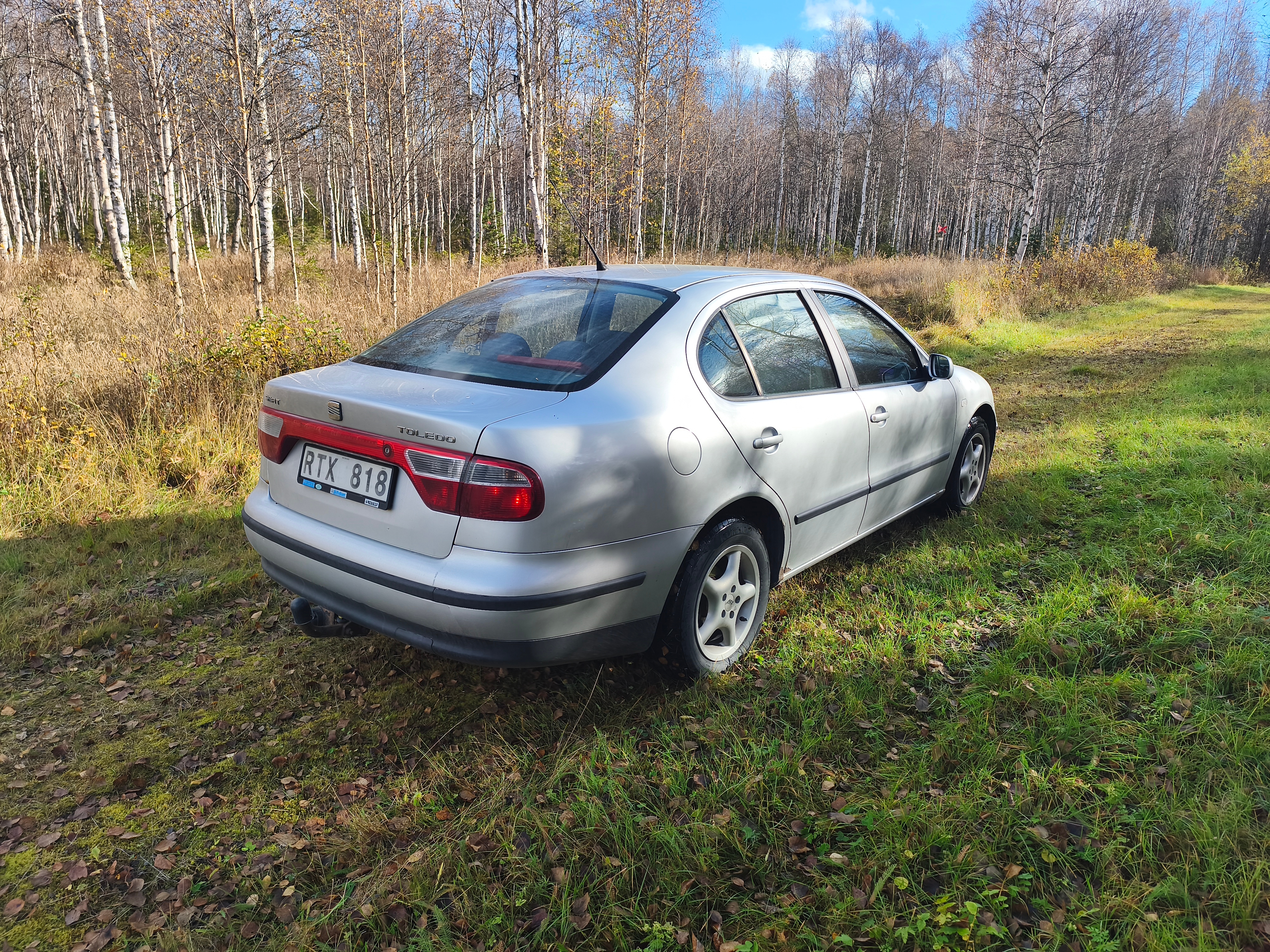 Seat Toledo 1.6 Manuell 2001, bild 2/7