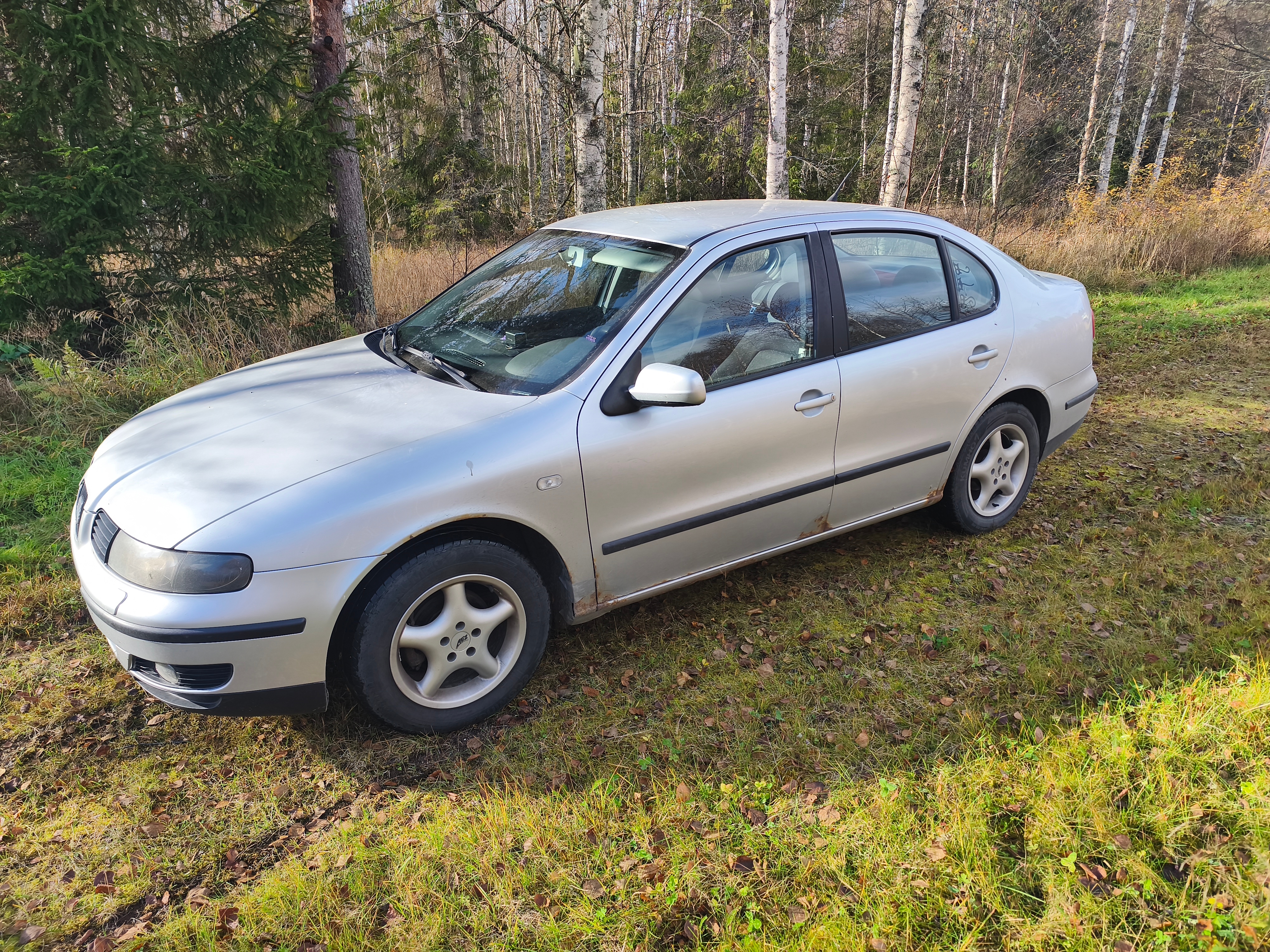 Seat Toledo 1.6 Manuell 2001, bild 7/7
