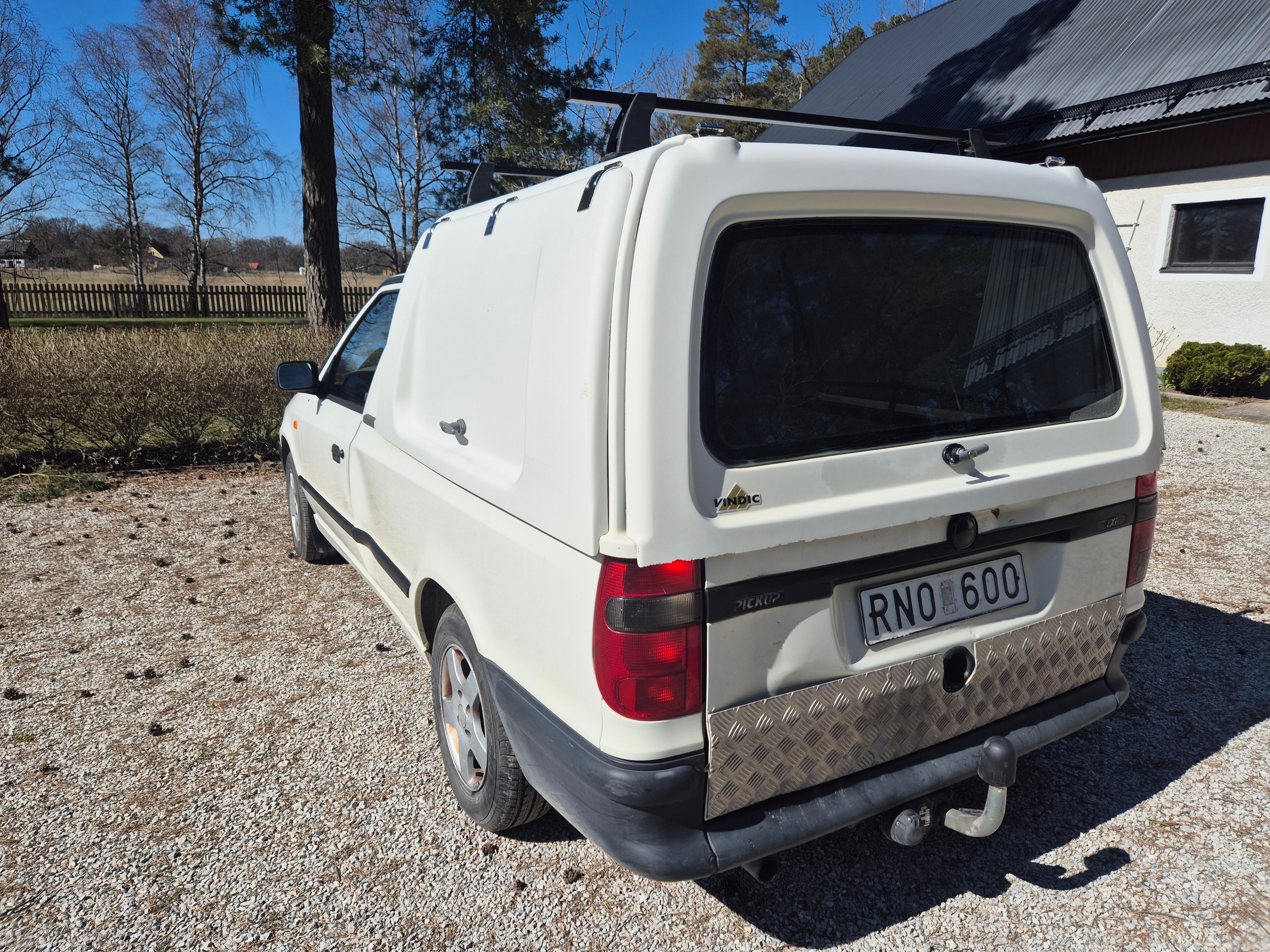 Skoda Felicia Pickup 1.3 Manuell 2000, kuva 3/7