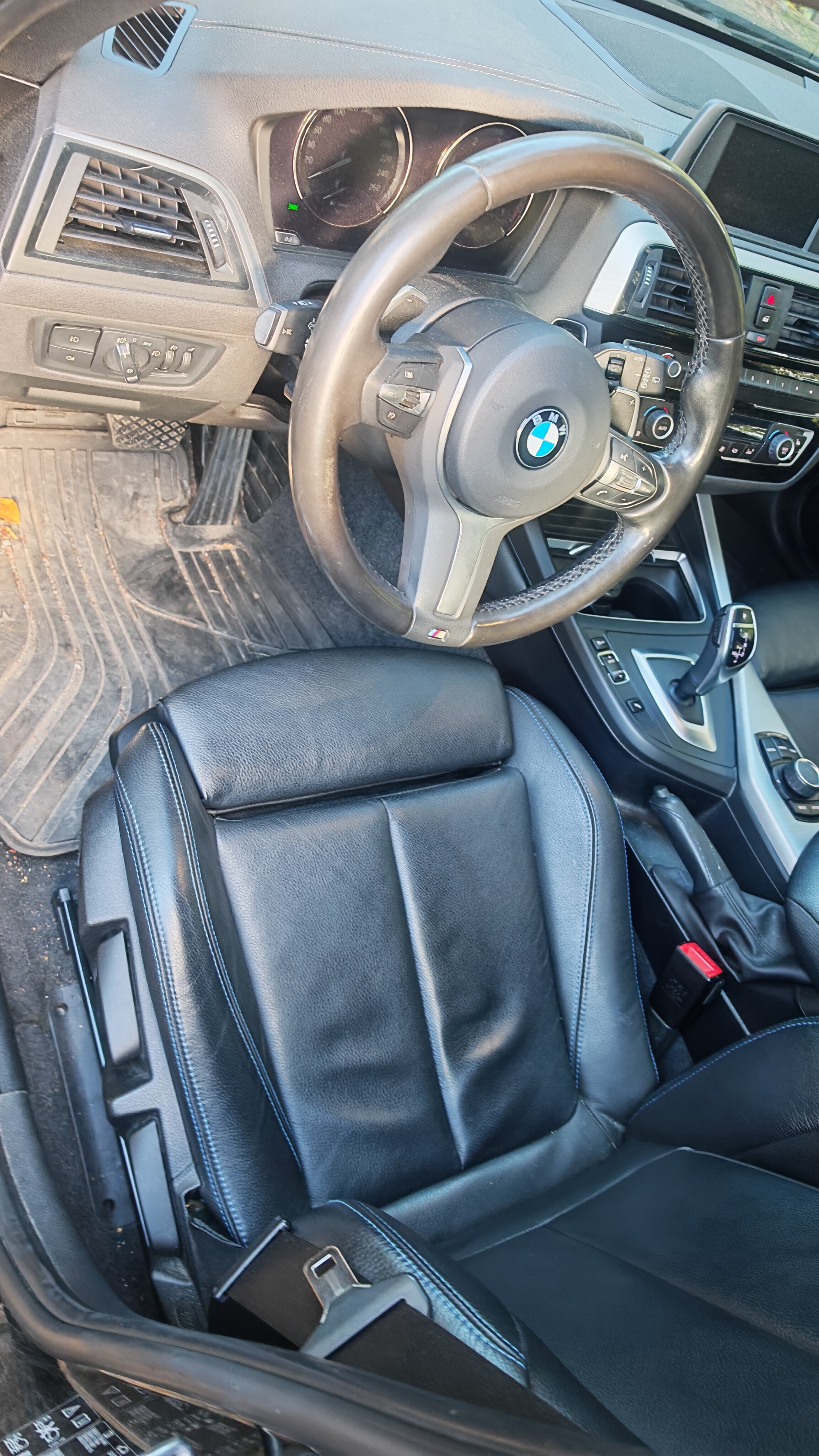 BMW 120 d xDrive 5-dörrars Steptronic 2019, photo 8/8