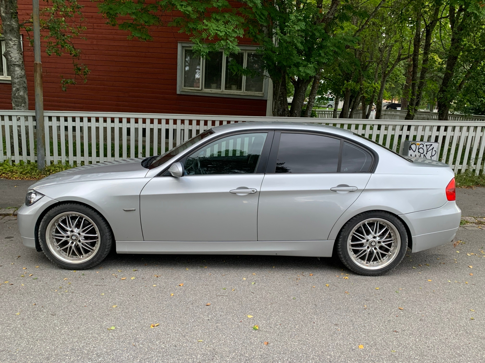 BMW 320