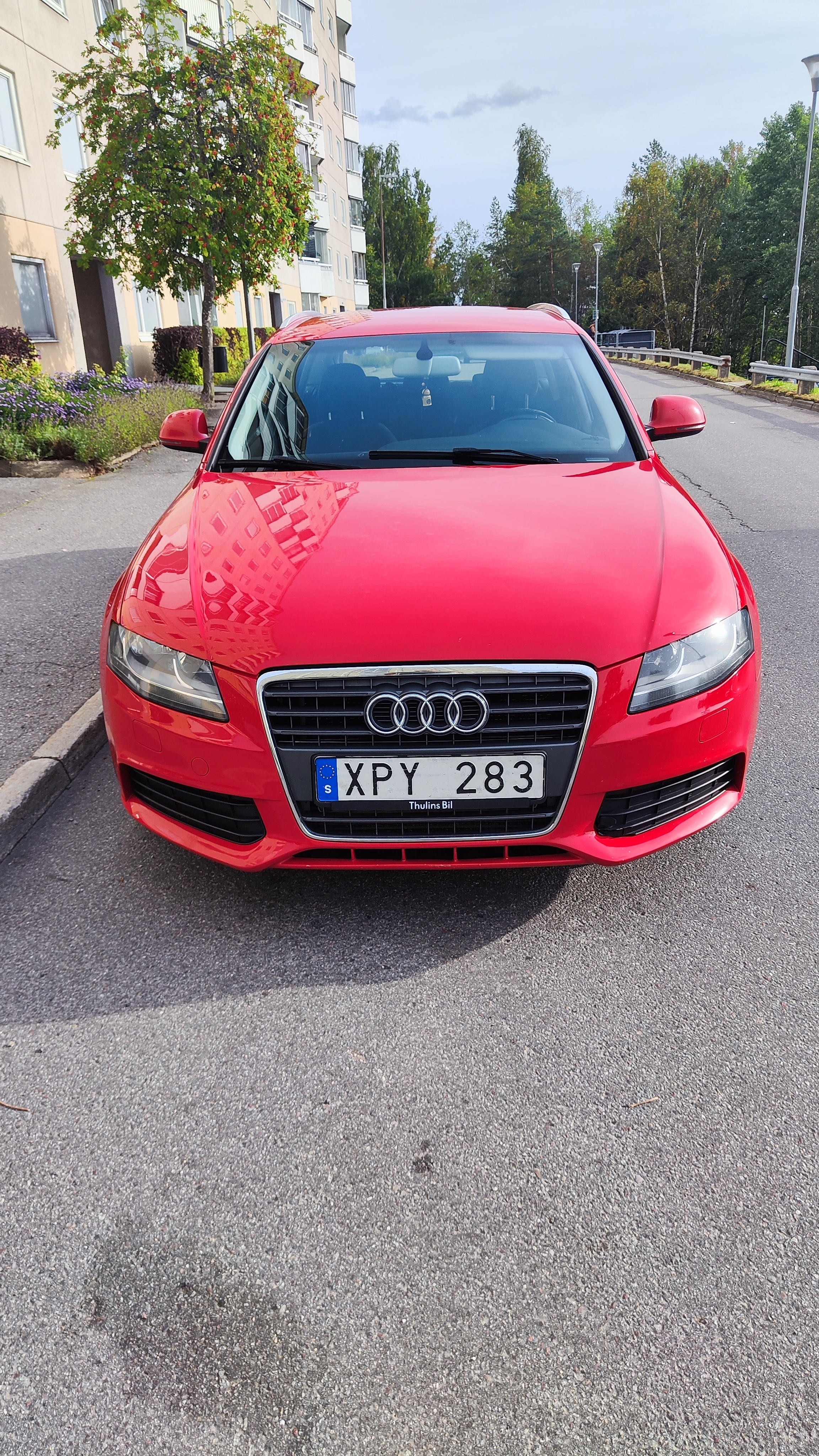 Audi A4 Avant 2.0 TDI DPF Manuell 2009, kuva 2/6