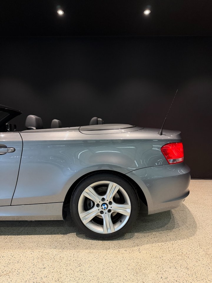 BMW 118 d Cab Automat 2012, photo 4/10