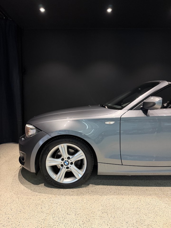 BMW 118 d Cab Automat 2012, photo 5/10