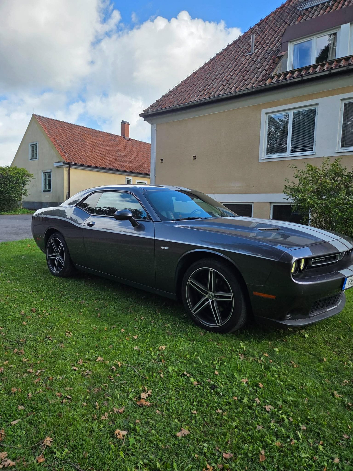Dodge Challenger 3.6 V6 TorqueFlite 2015, kuva 3/8