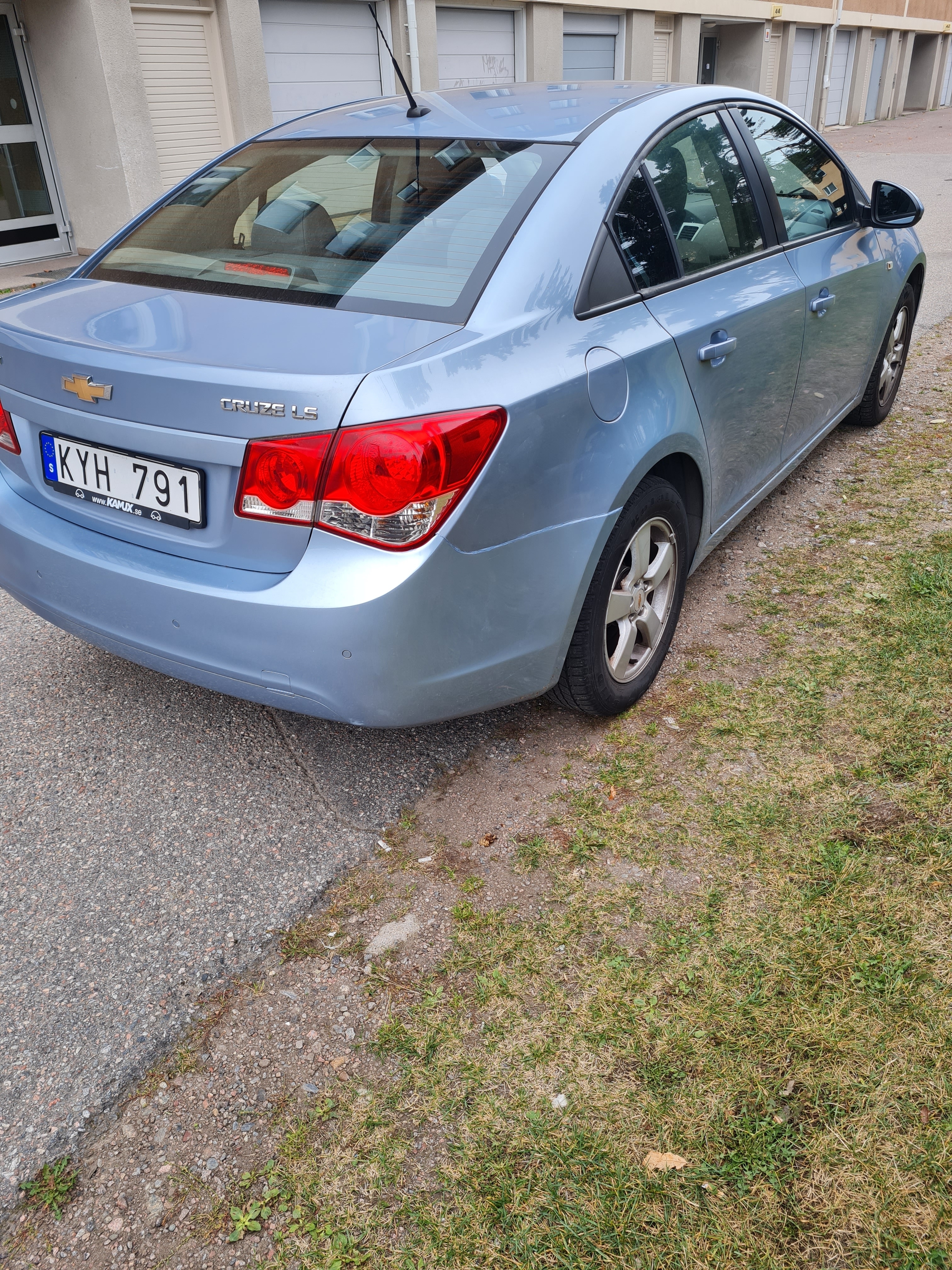 Chevrolet Cruze 1.6 Manuell 2010, bild 6/10