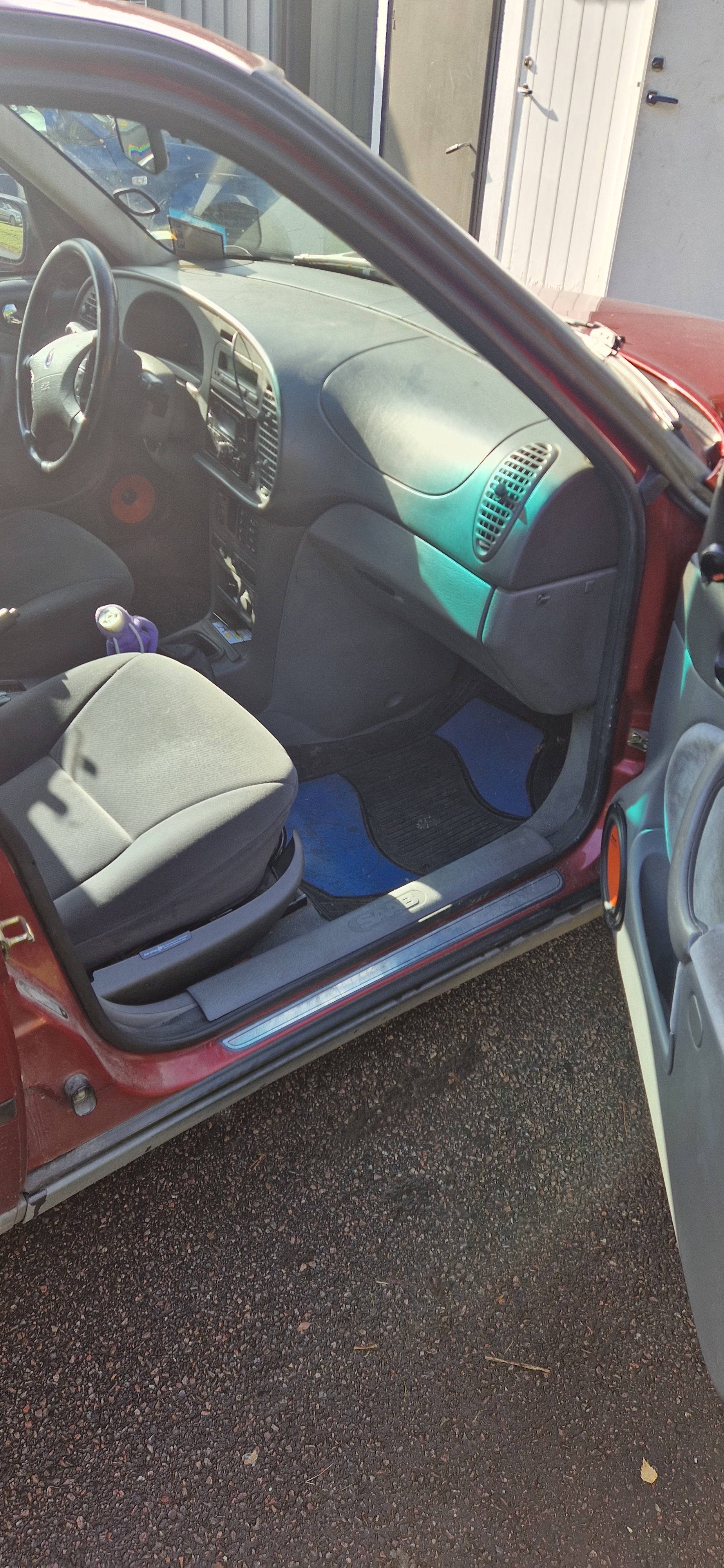 Saab 9-3 5-dörrar 2.0 Turbo Manuell 1999, photo 6/7